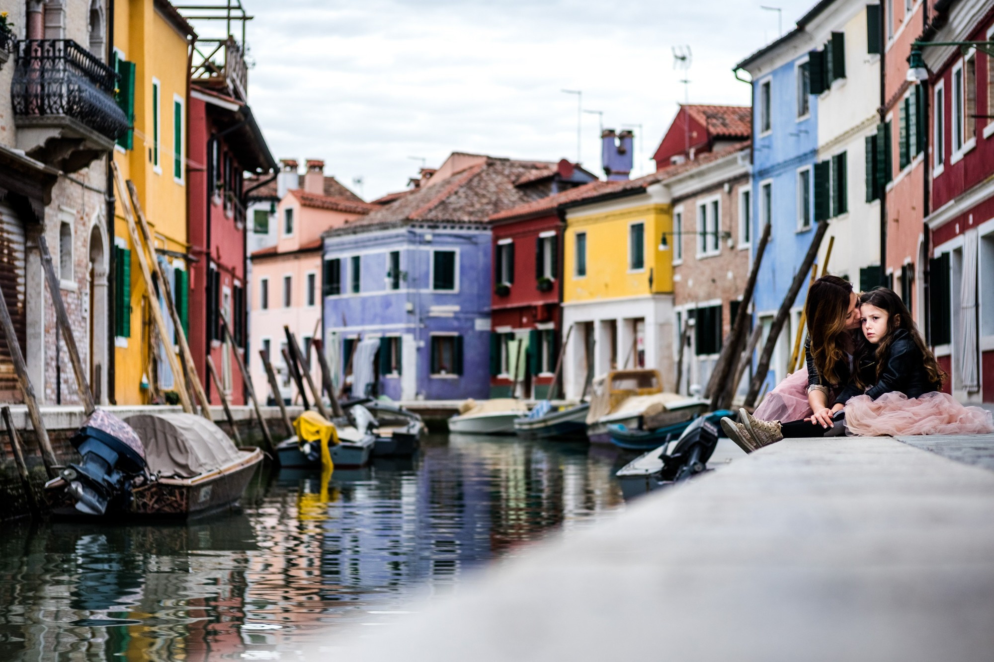 Дочки-матери — Юлия и Алиссия, Бурано, Италия