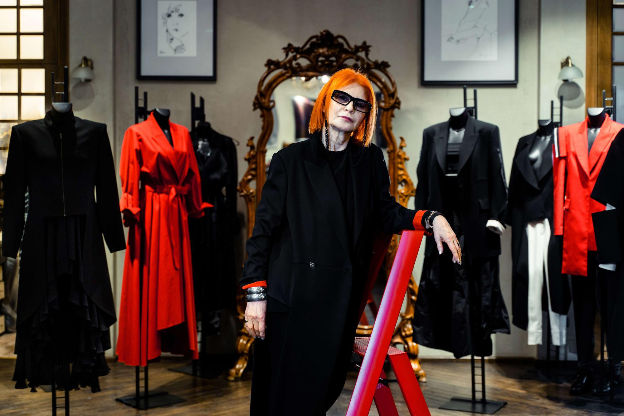 Артисты больших и малых сцен