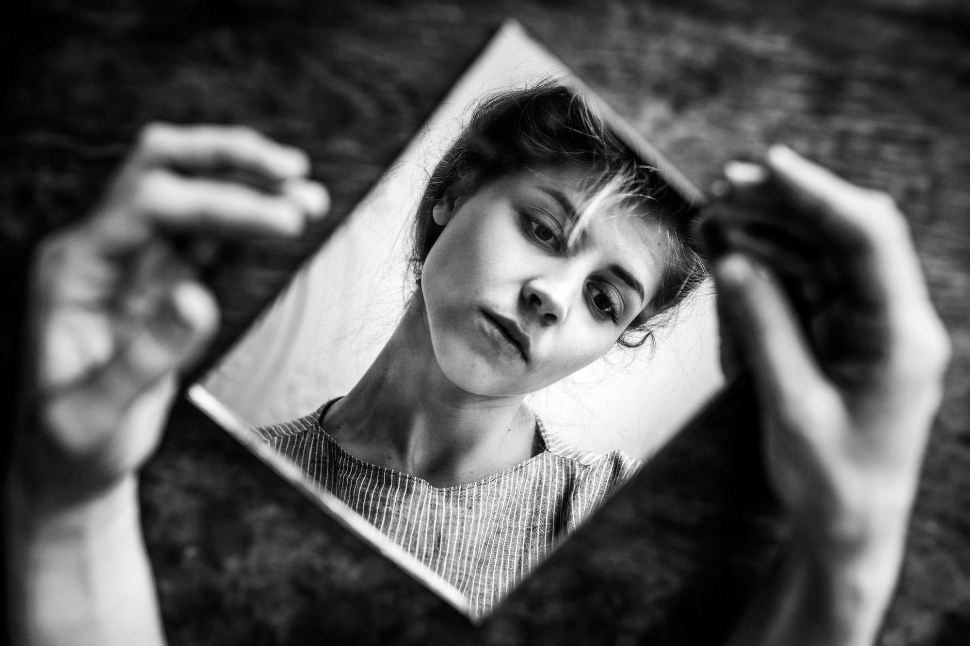 Артисты больших и малых сцен