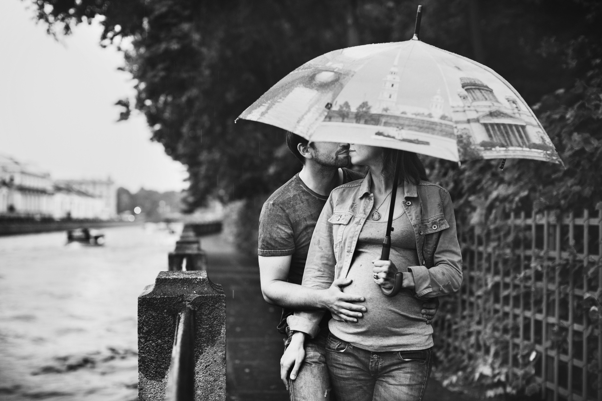 Катя и Леша в ожидании двух совершенно новеньких человечков