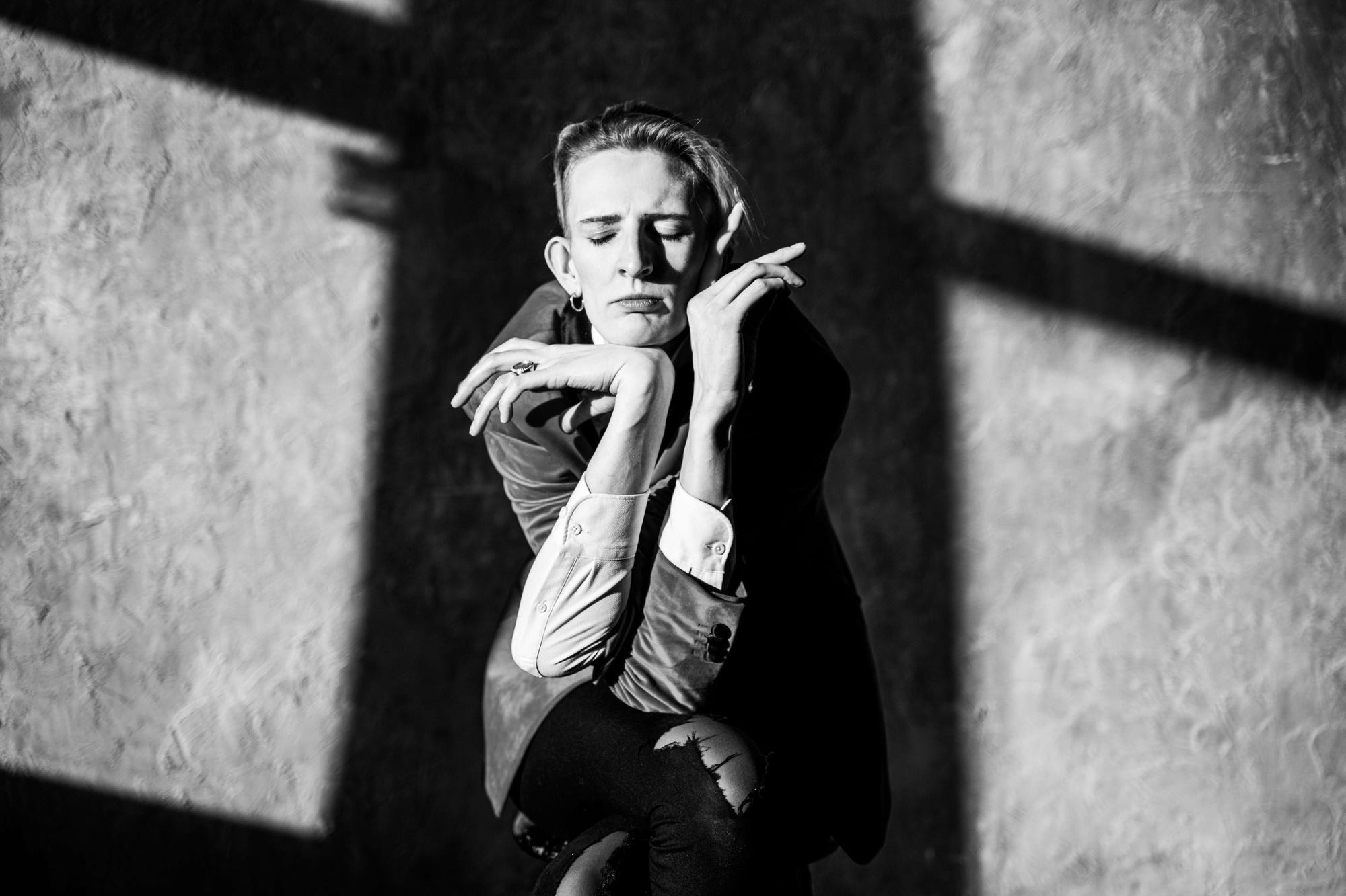 Артисты больших и малых сцен