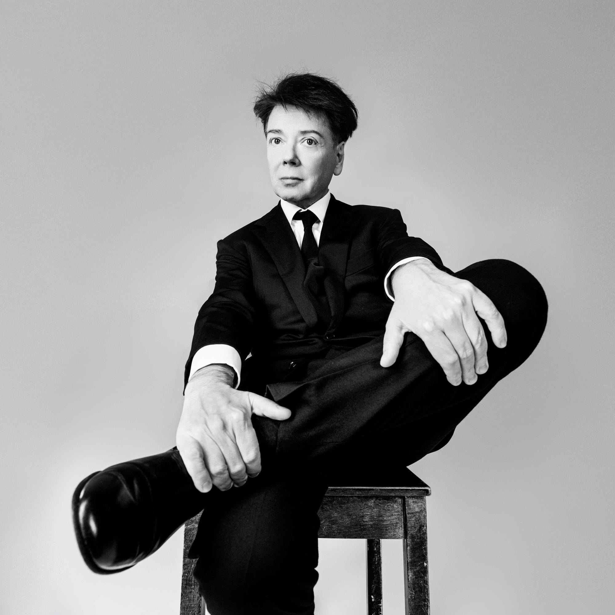 Артисты больших и малых сцен