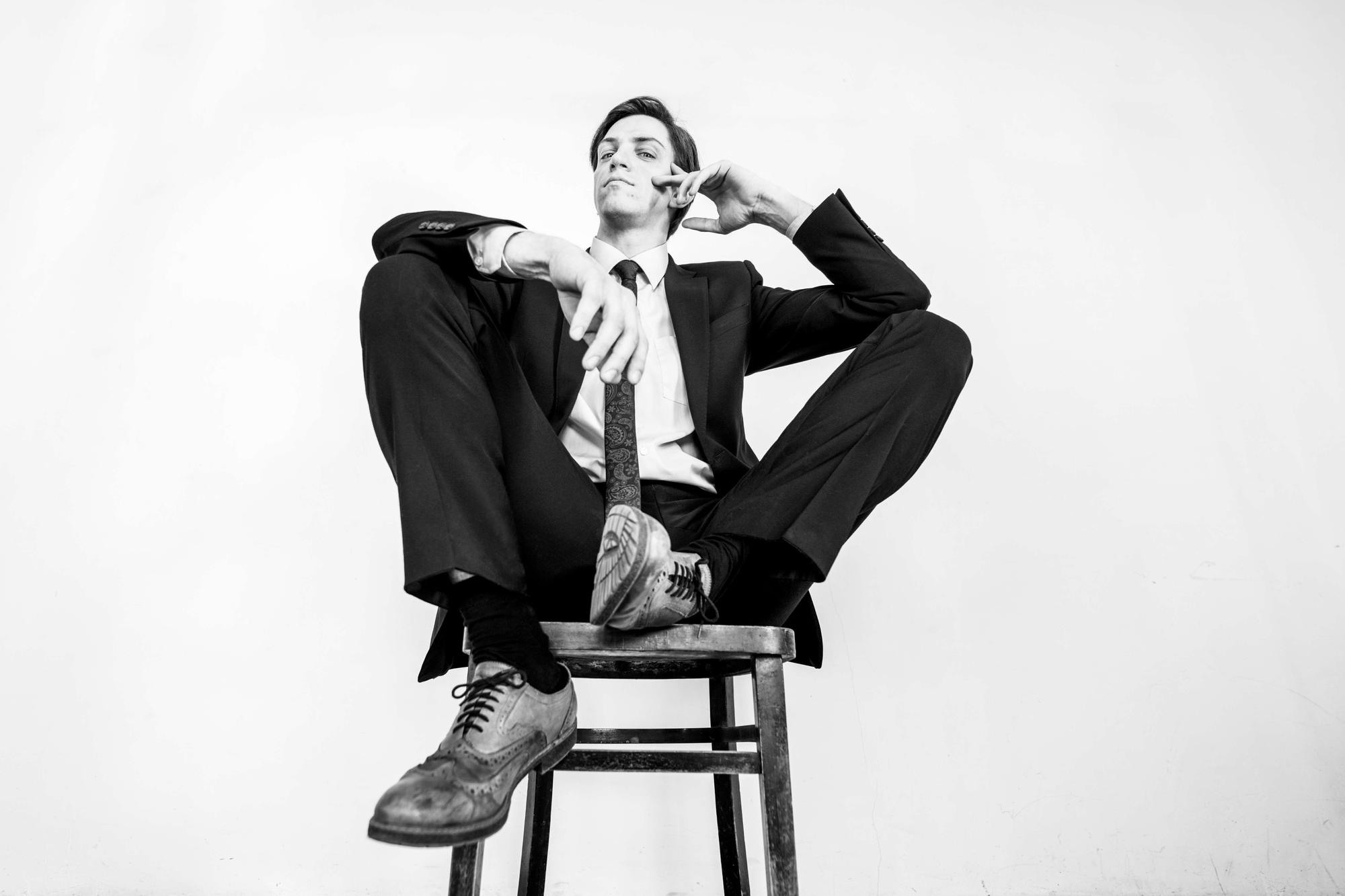 Артисты больших и малых сцен