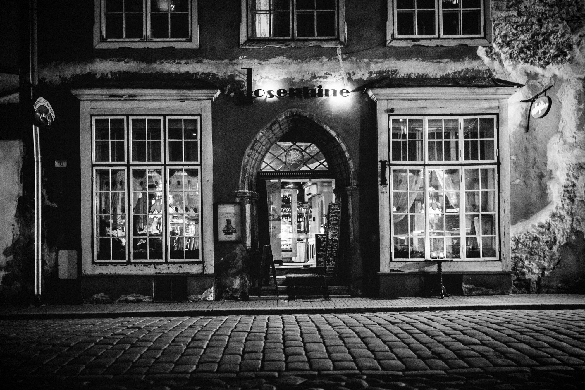 Саша и Юля, Таллин, Эстония