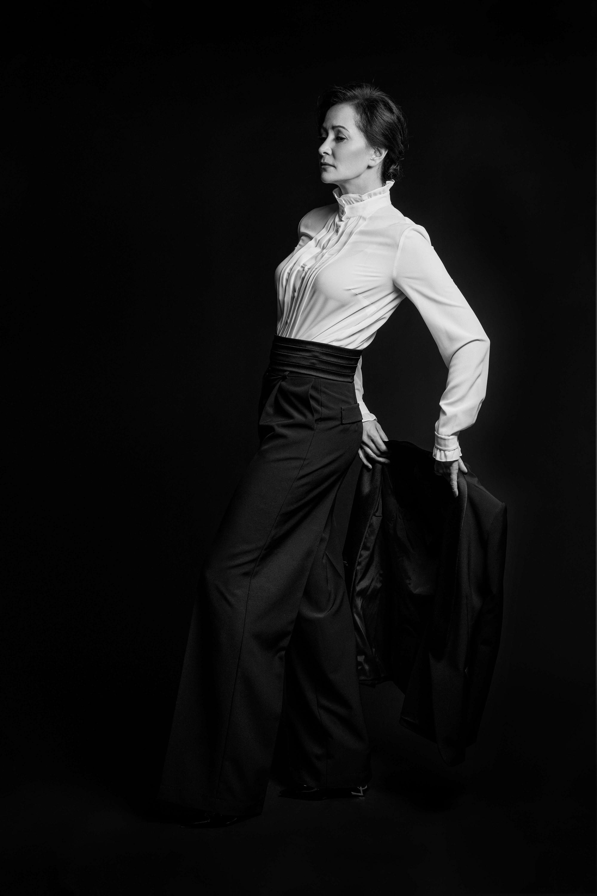 Артисты больших и малых сцен