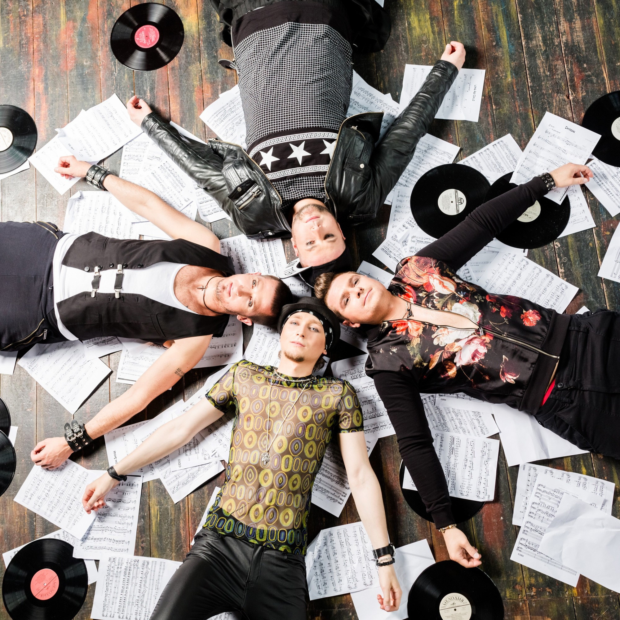 Кавер-группа House For Barbies