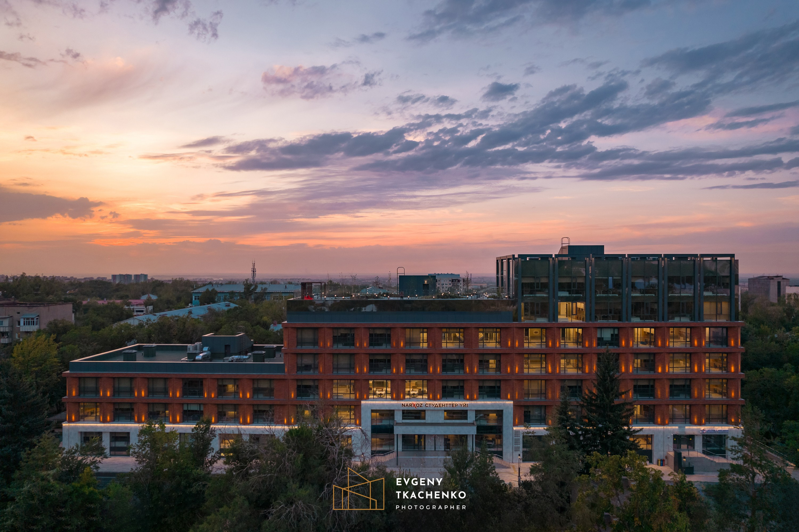 Общежитие университета NarXoz в Алматы. Архитектурный и интерьерный фотограф в Казахстане