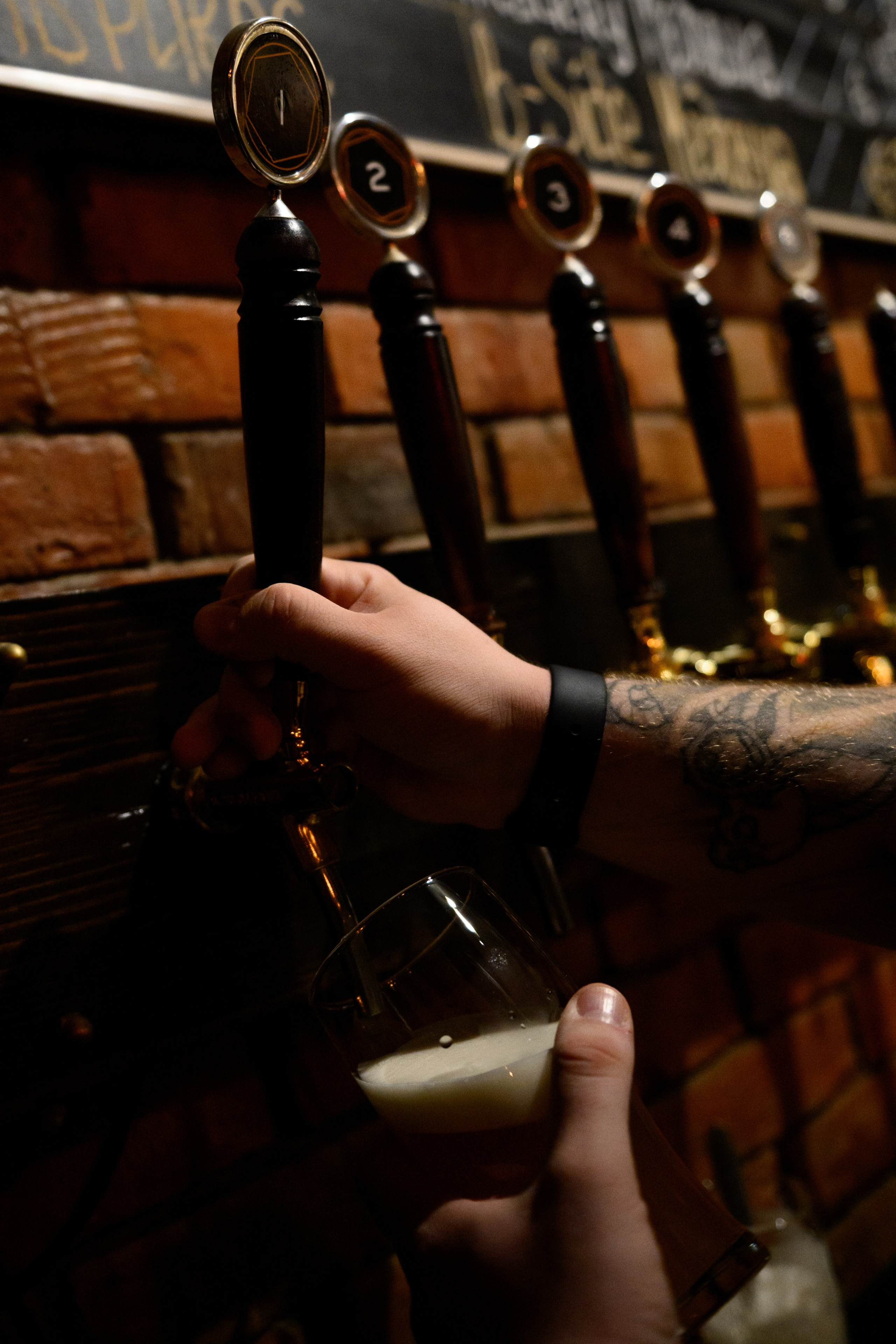 CRAFT BAR EDISON — Диктофон. Свадебный фотограф Иркутск Алексей Шульгин