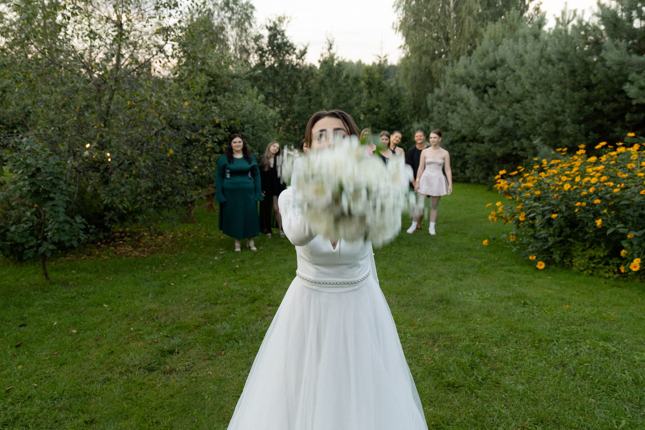 Свадебная фотосессия в агроусадьбе Лабодянка в Минске. Свадебный фотограф в Минске/Беларуси Сергей Спиридонов