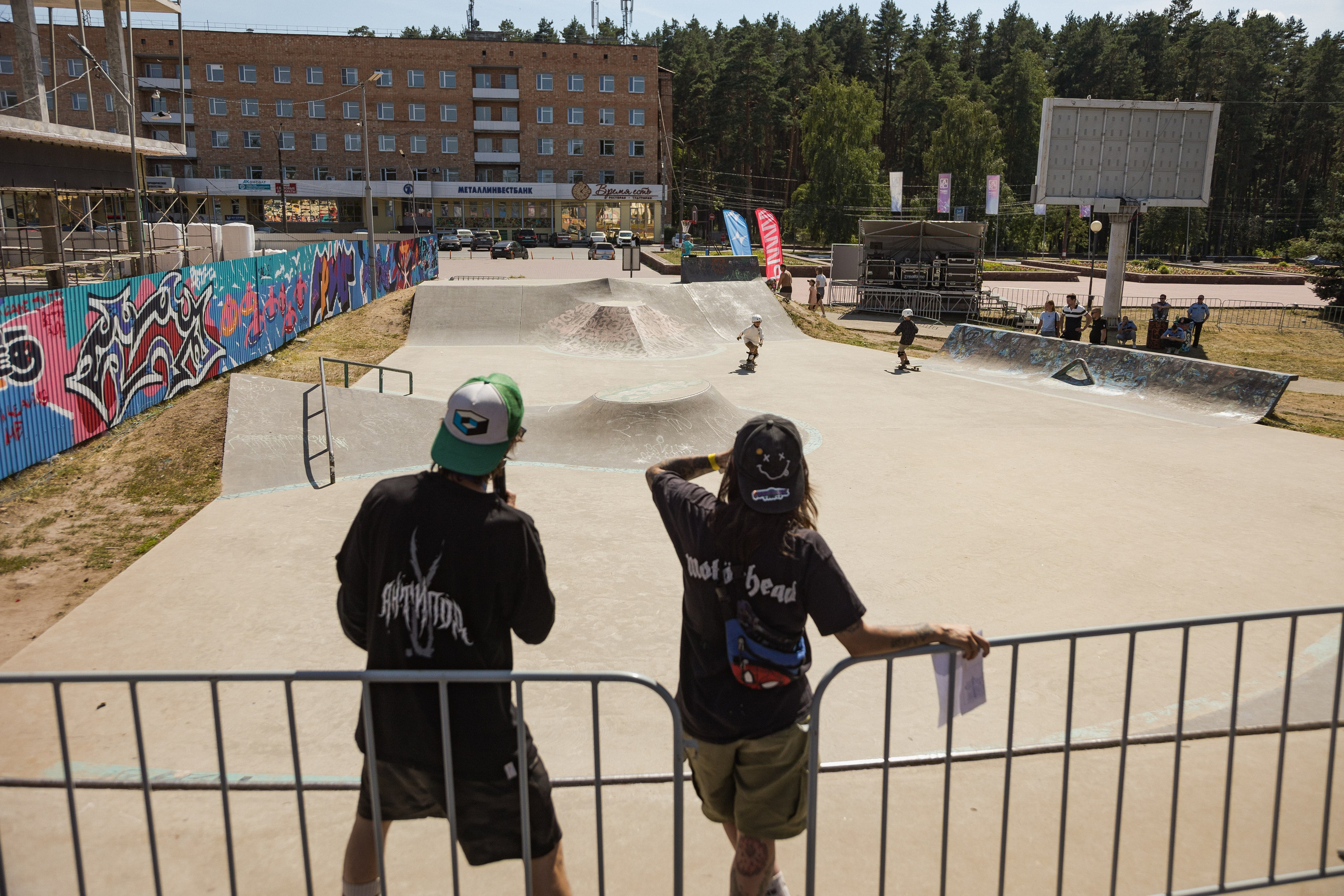 Трехдневный фотоотчет Выкса-фестиваль 2024. Фотограф городских и семейных событий Артем Карпухин