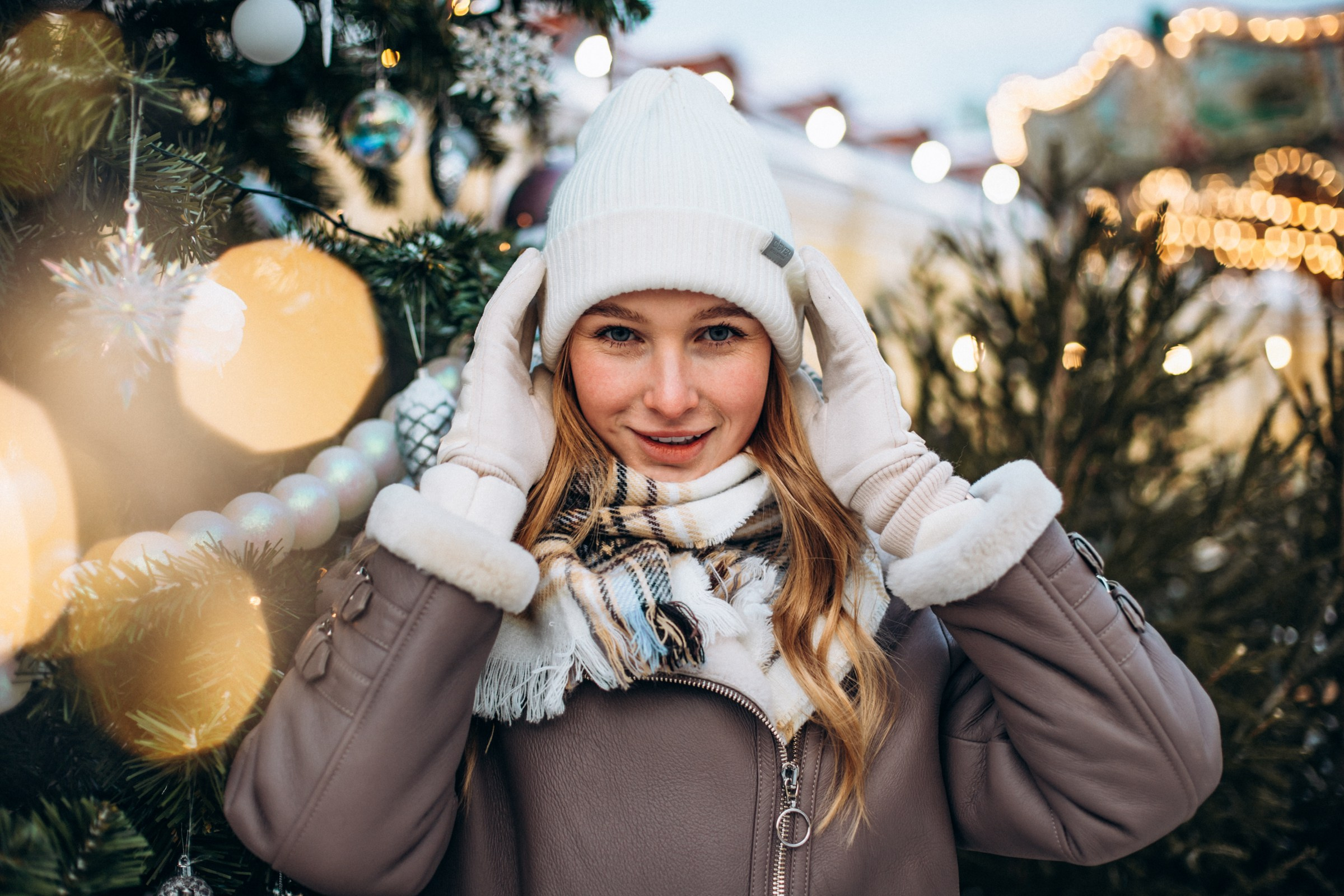 Александра в декабре. Фотопрогулка в Петербурге. Индивидуальный и семейный фотограф в Санкт-Петербурге
