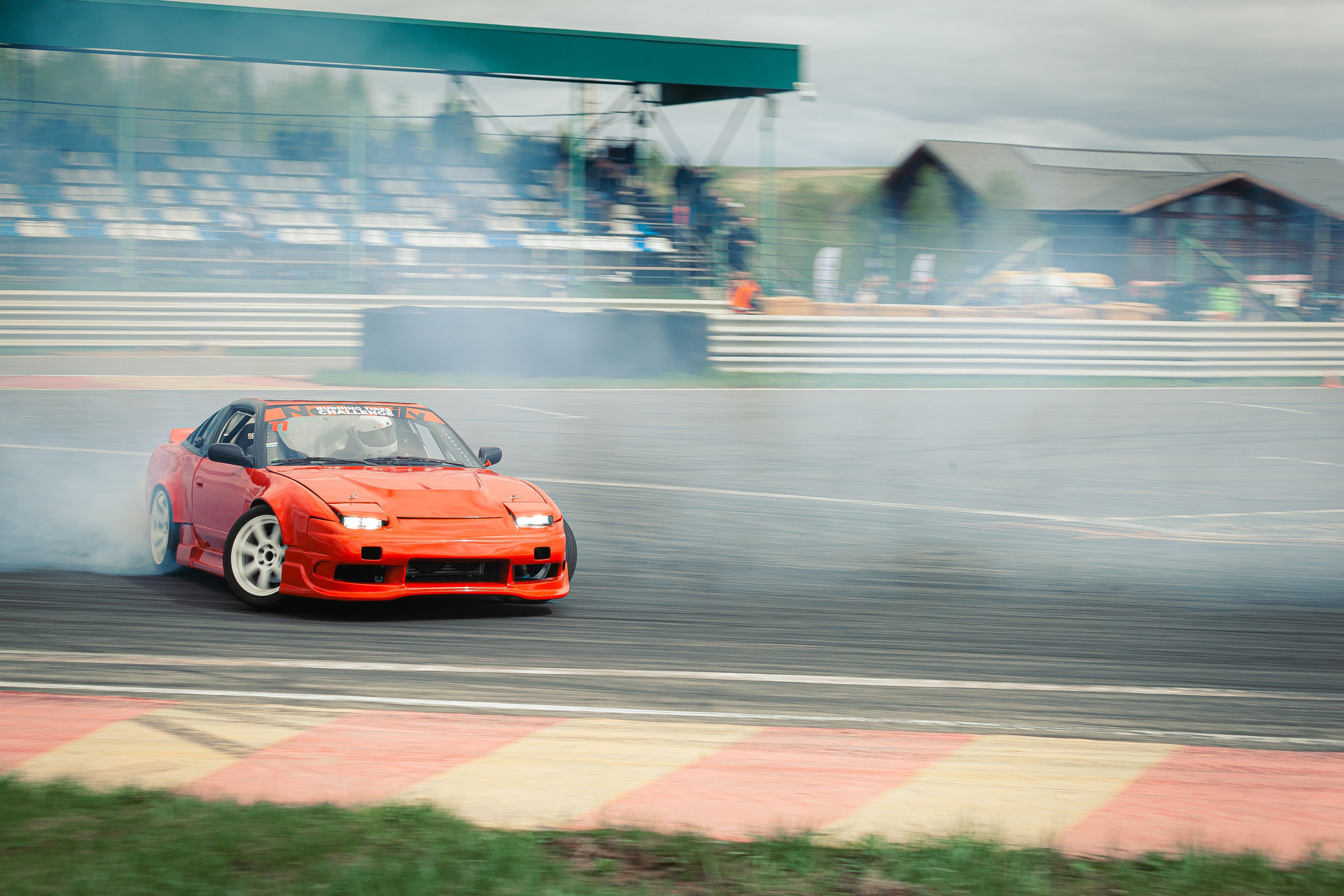 Открытие сезона NotDaily 2024. Леонид Рябов — фотограф в Нижнем Новгороде