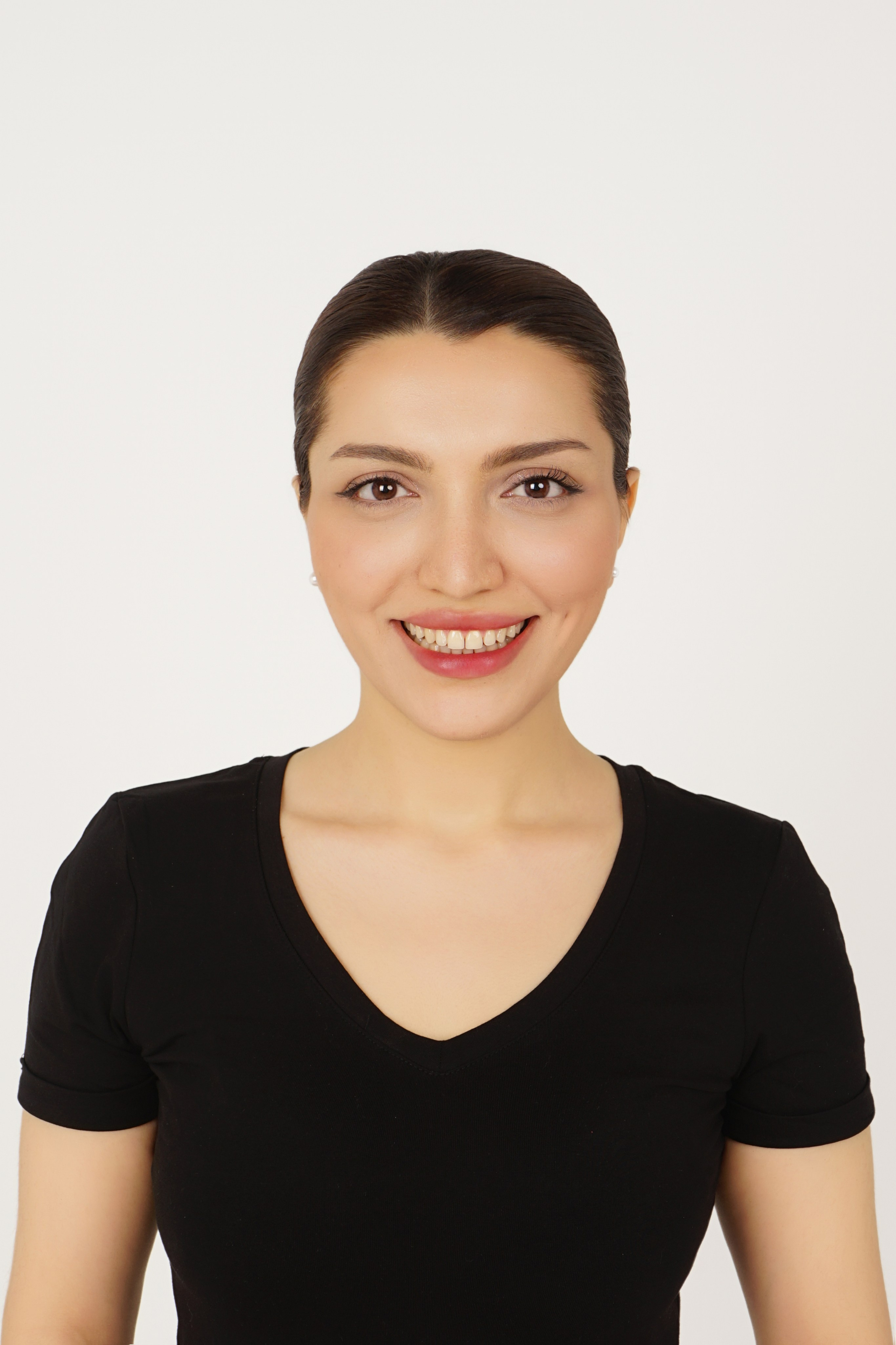 Съёмка для резюме Emirates / Etihad и др. Женский фотограф в Химках Алёна Ленёва