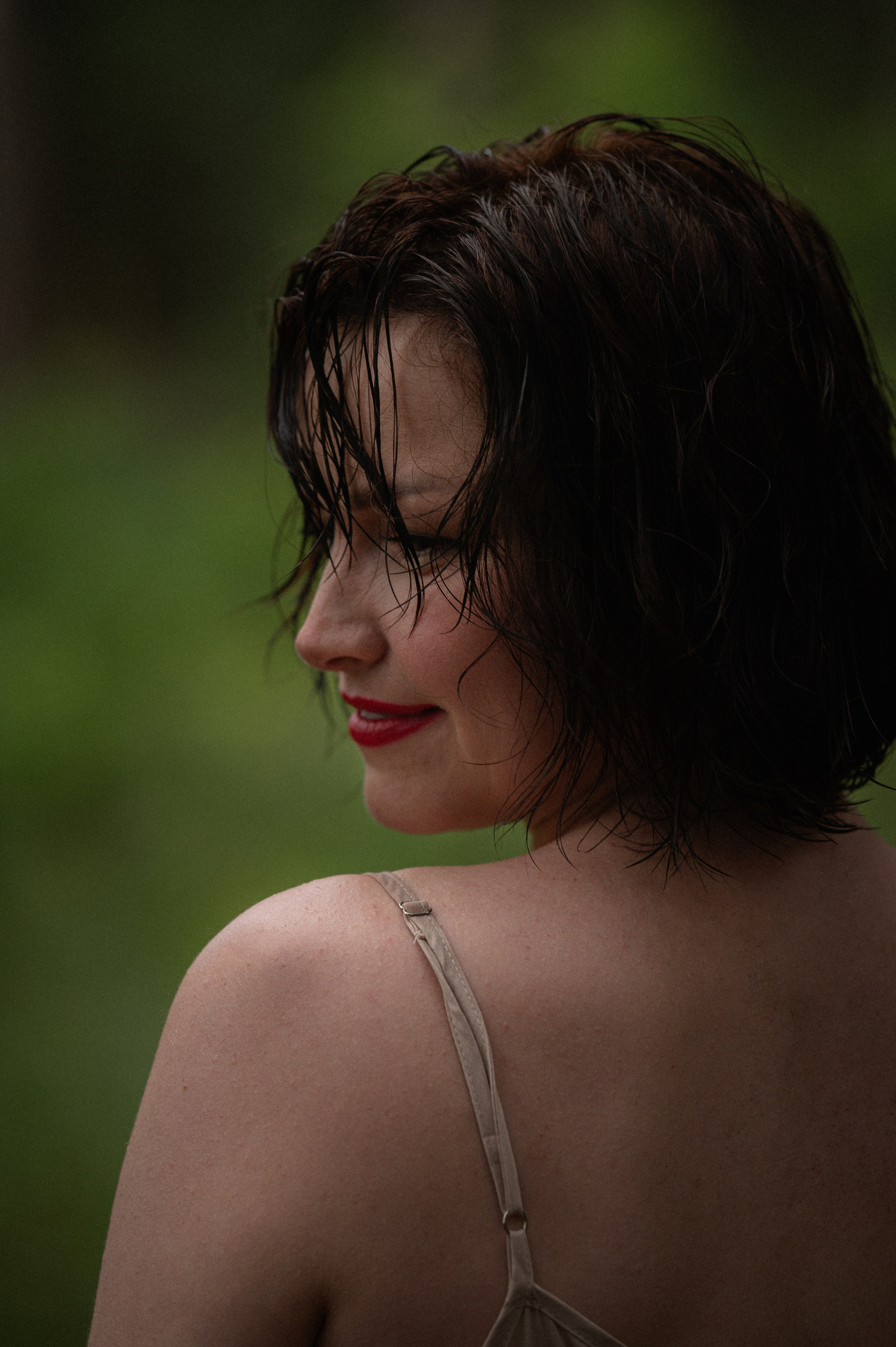 Съемка под дождем. Кристина. Семейный и детский фотограф в Шатках и Арзамасе Александра Магомедова