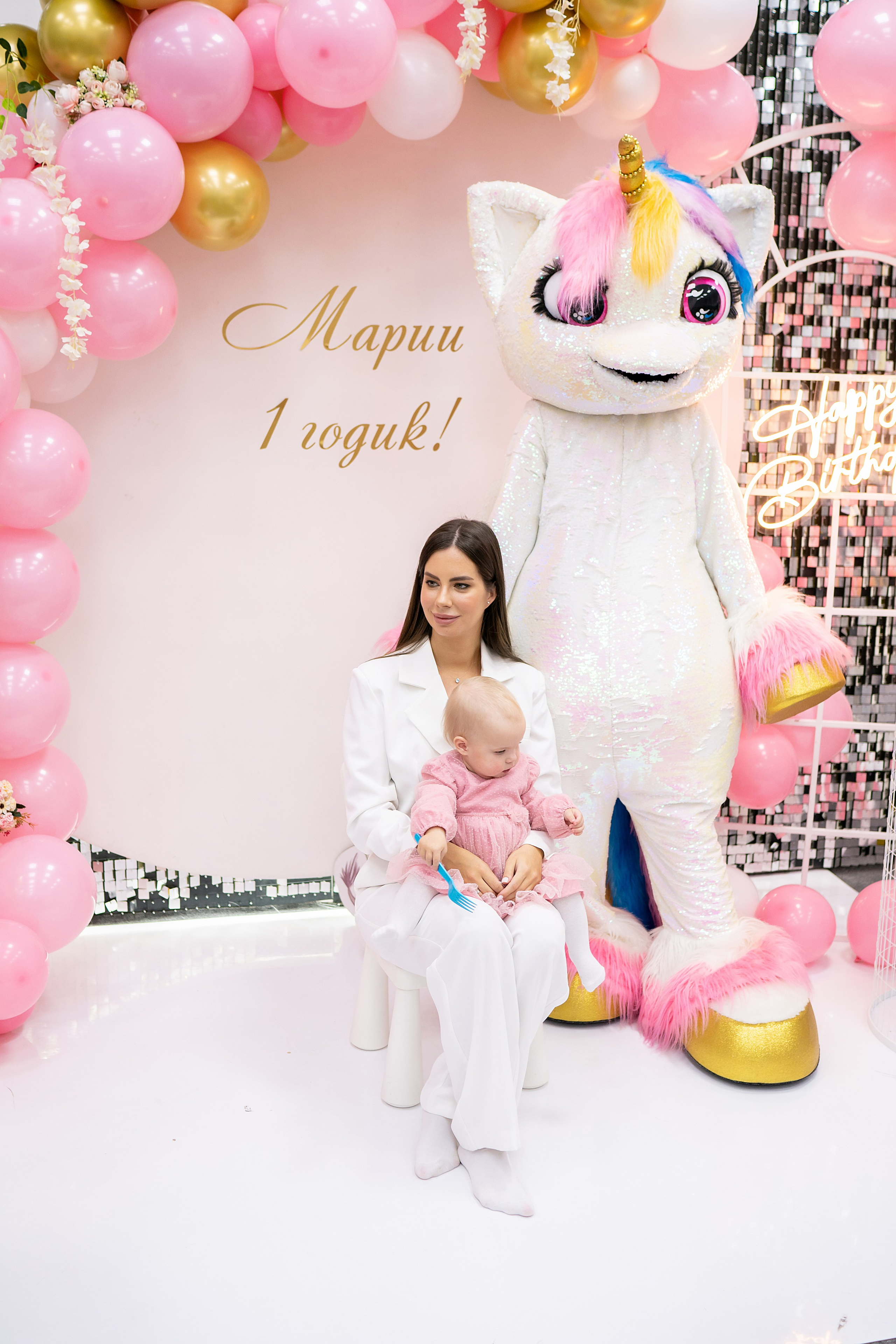 Годик Марии. Фотограф на Крещение и Венчание в Красноярске Рамазанова Юлия