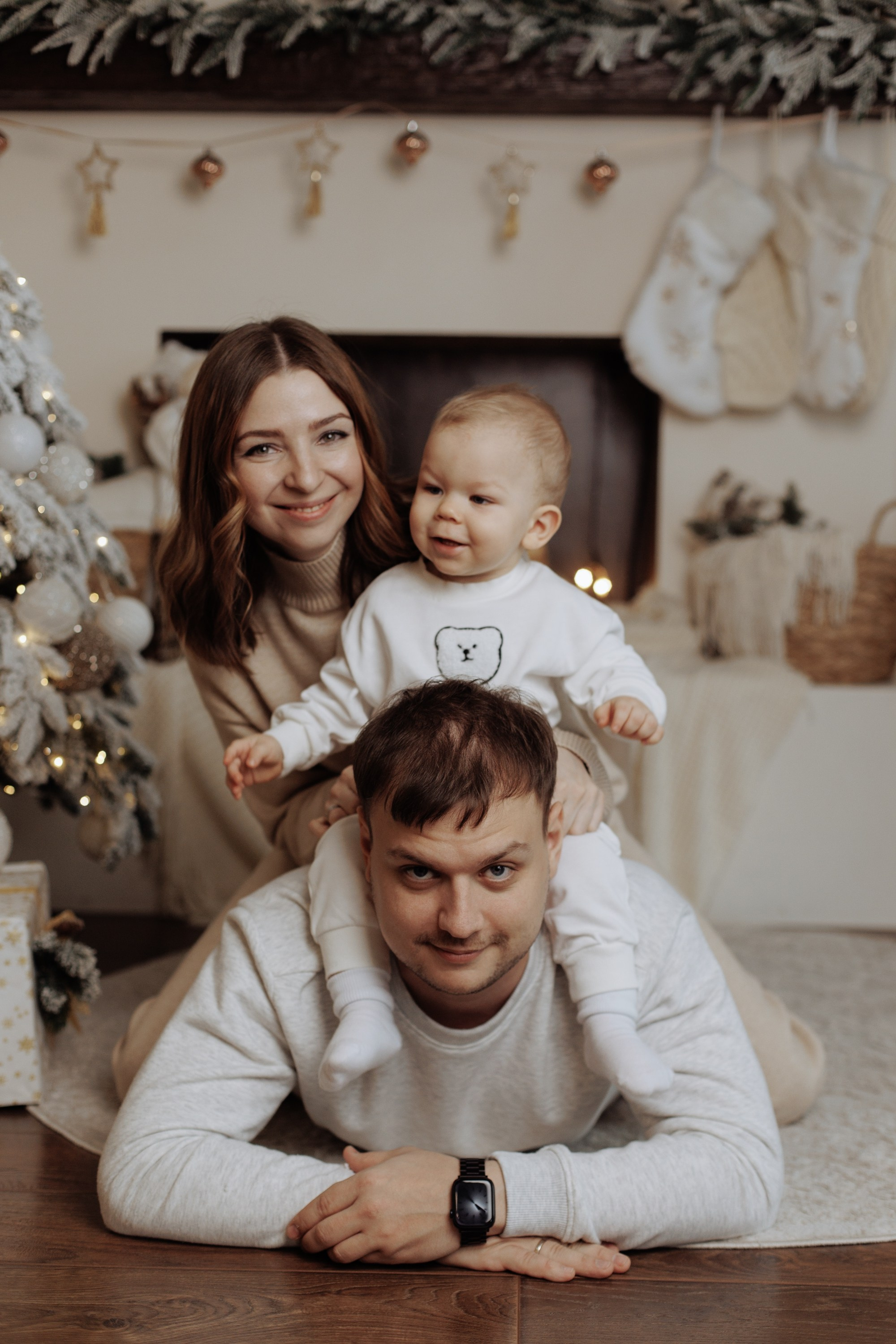 Семейная фотосессия «студия». Свадебный фотограф