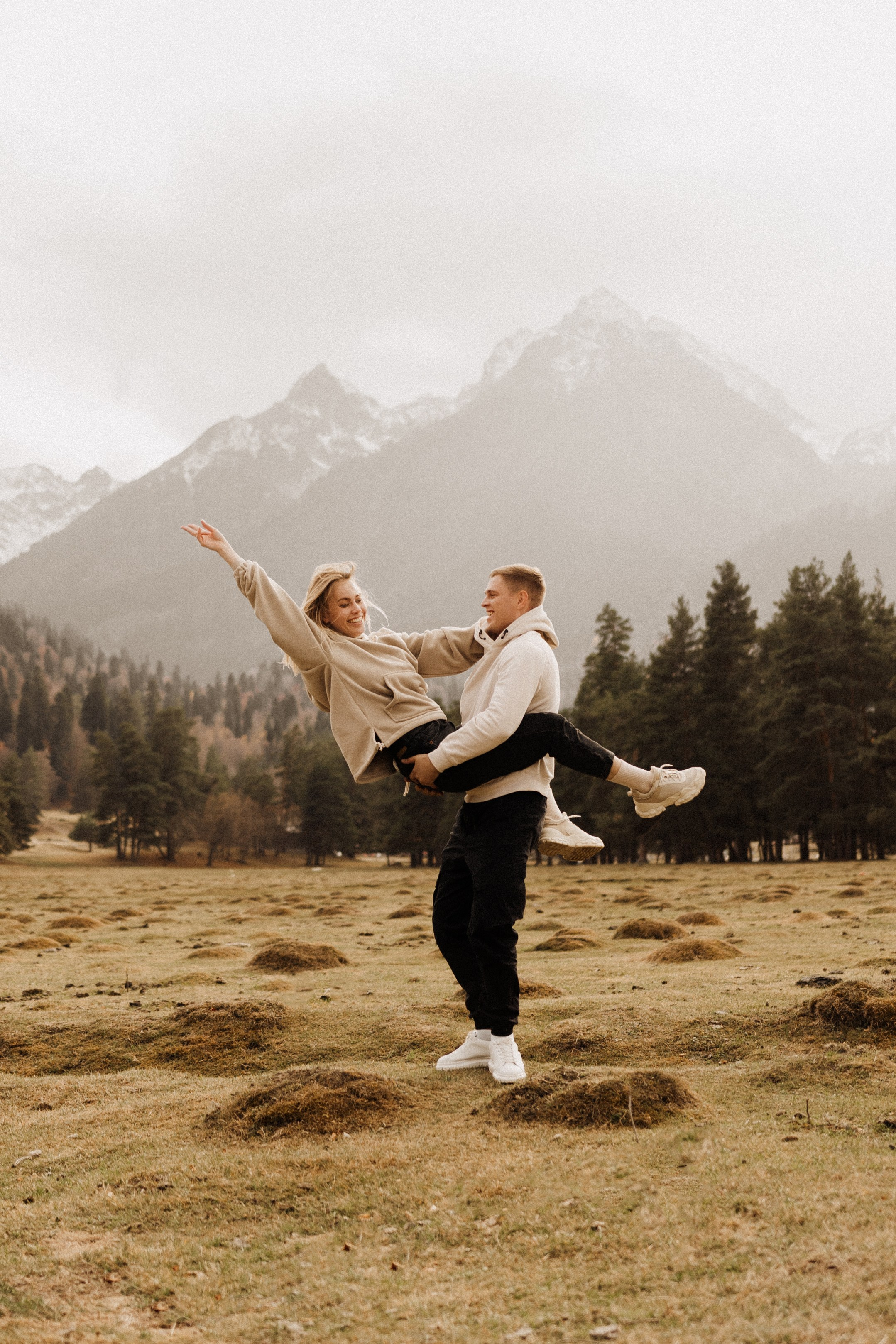 ДОМИК В ГОРАХ. Фотограф Настя Конник | Пятигорск | Эльбрус | Домбай | Архыз