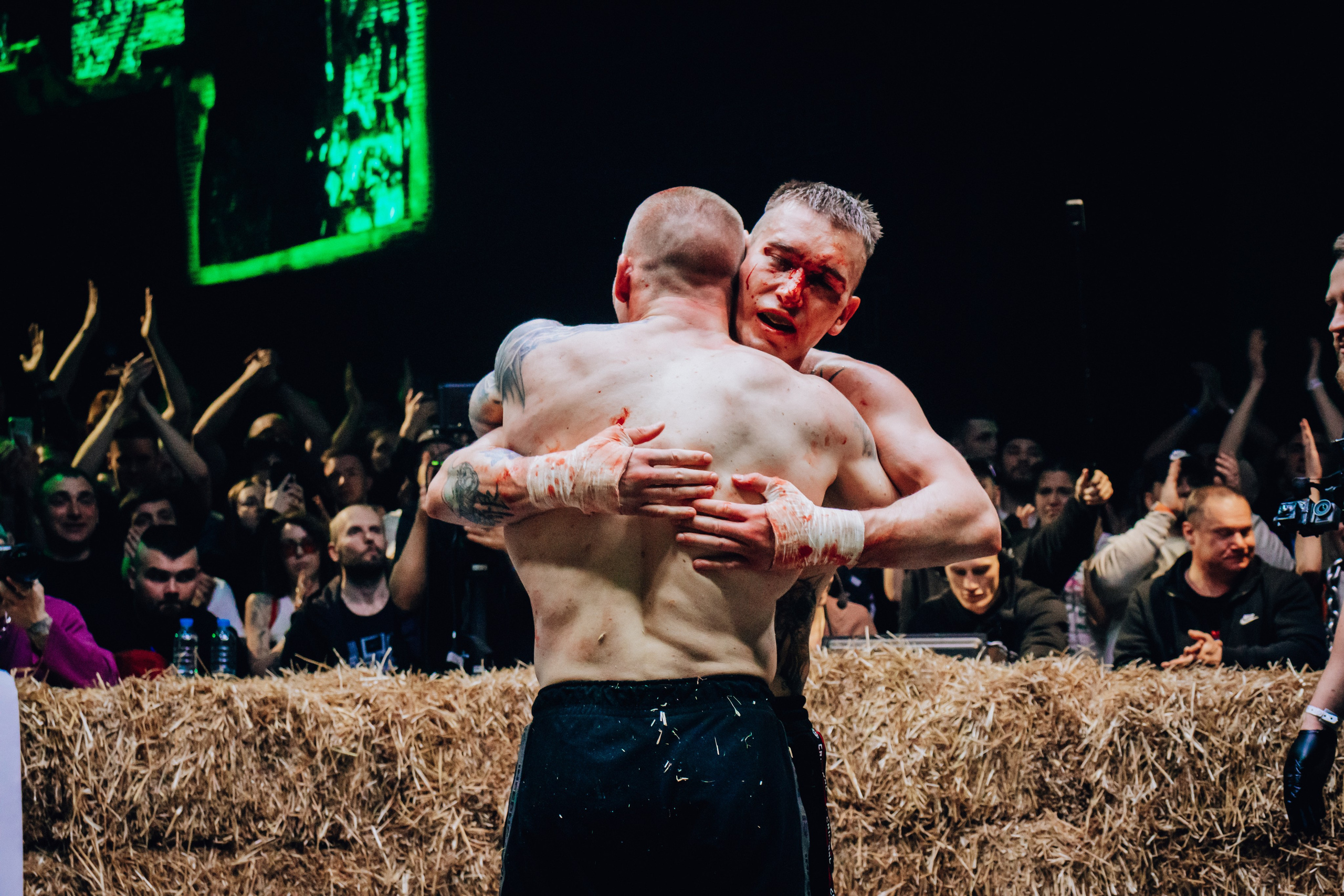 Кулачные бои TopDog. Анастасия Тен