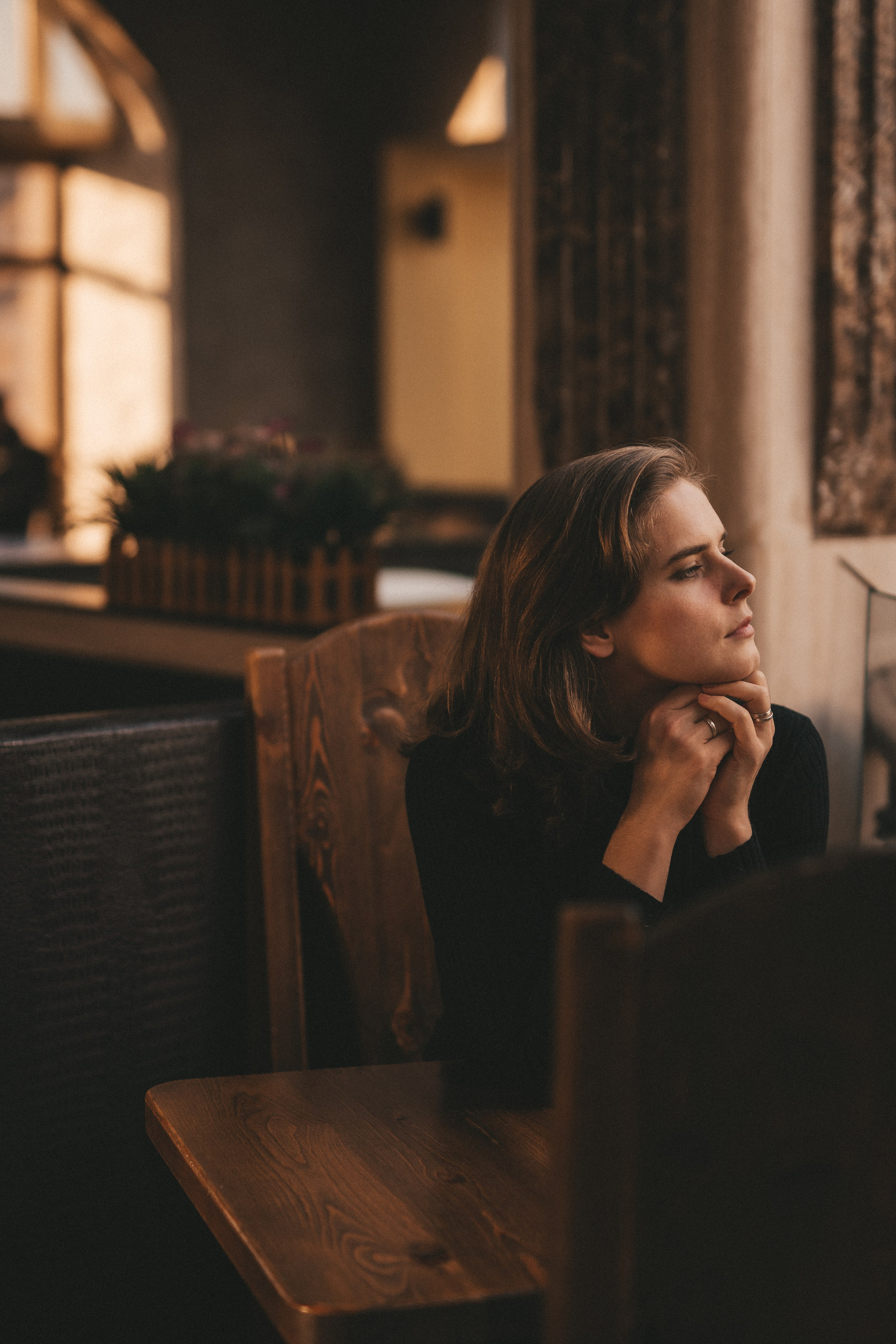 Женский портрет в городских локациях Владивостока. Портретный и семейный фотограф во Владивостоке Светлана Мухильченко