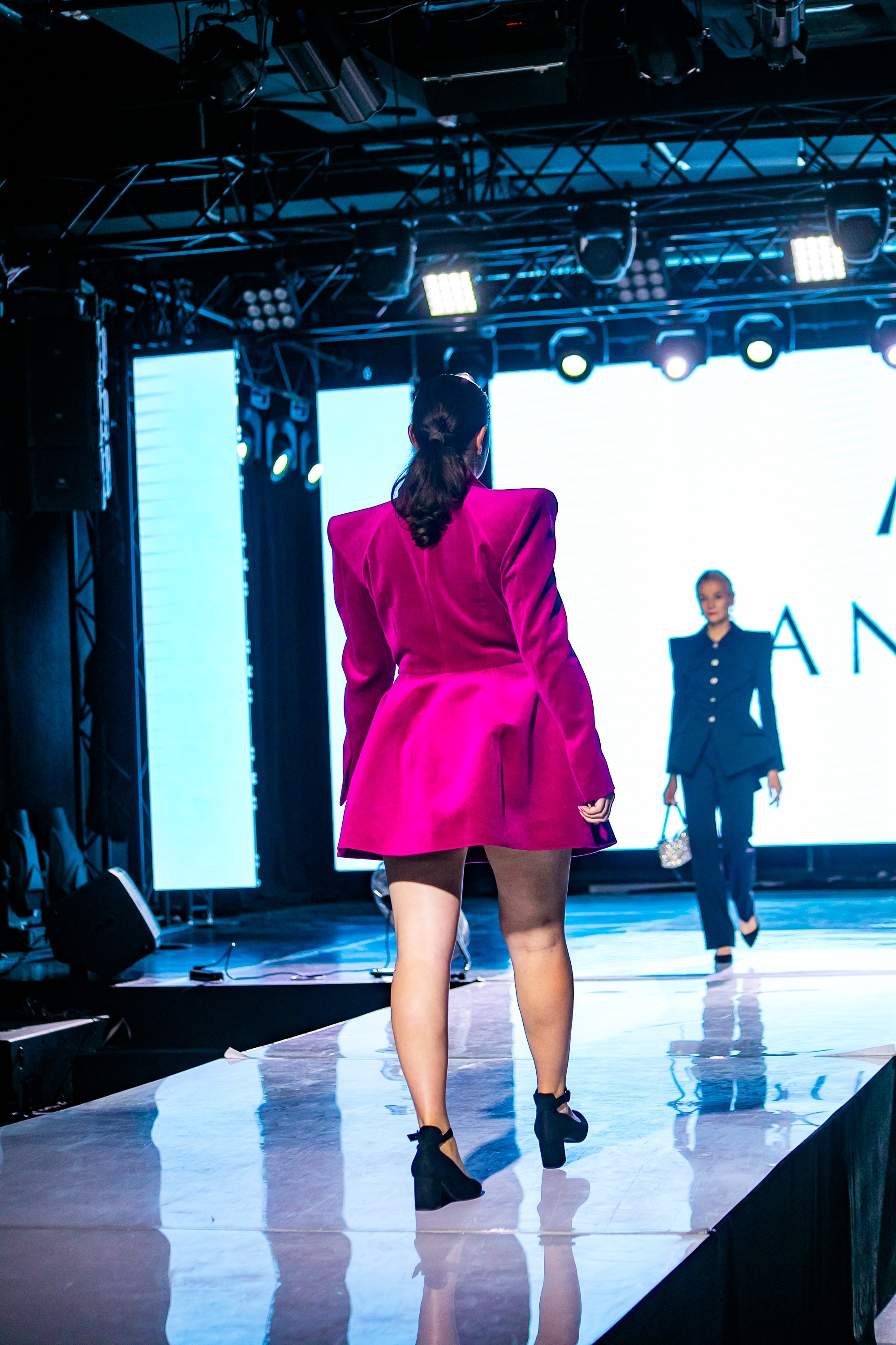 Презентация журнала Mary Way. Art photographer Nino