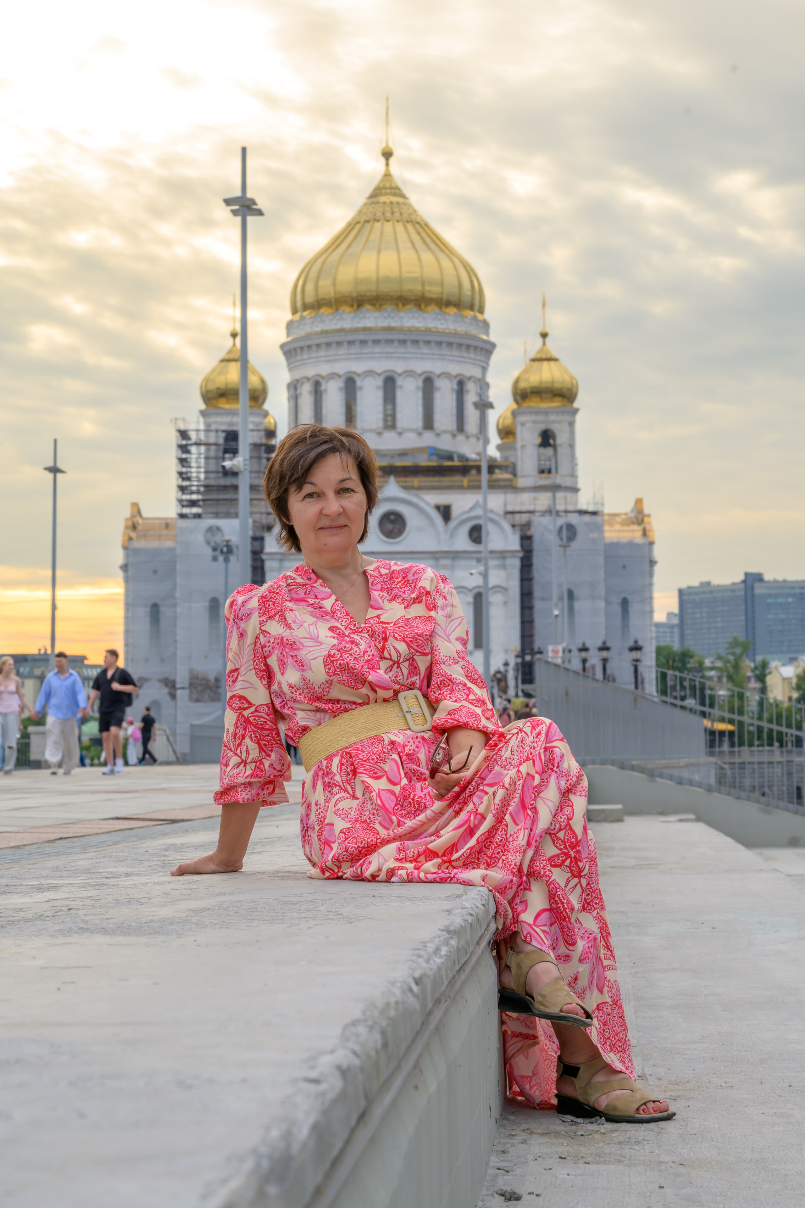 Храм Христа Спасителя. Отражение. Свет. Тень. П&П — Полезное с Приятным. Фотоэкскурсии — Москва на память. Экскурсовод и фотограф в Москве. Увези столицу в своём альбоме!