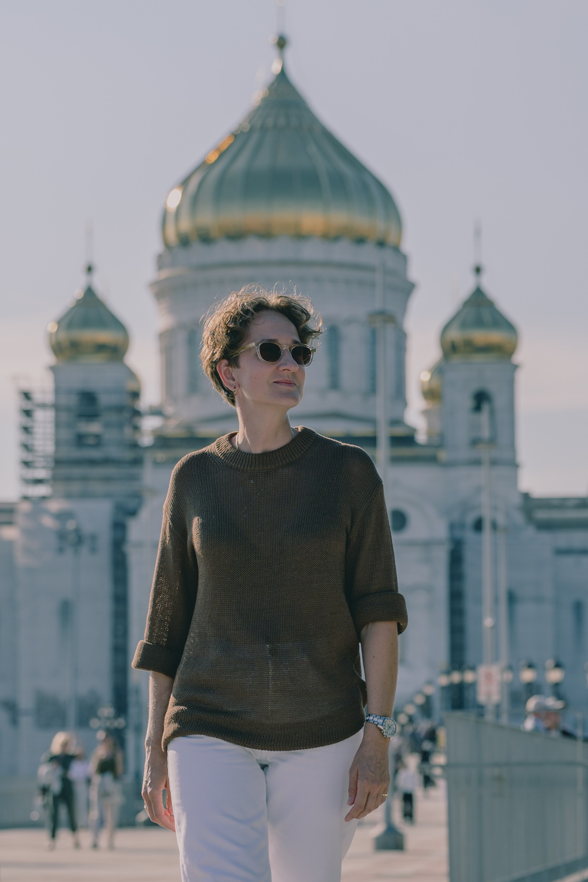 Храм Христа Спасителя. Отражение. Свет. Тень. П&П — Полезное с Приятным. Фотоэкскурсии — Москва на память. Экскурсовод и фотограф в Москве. Увези столицу в своём альбоме!
