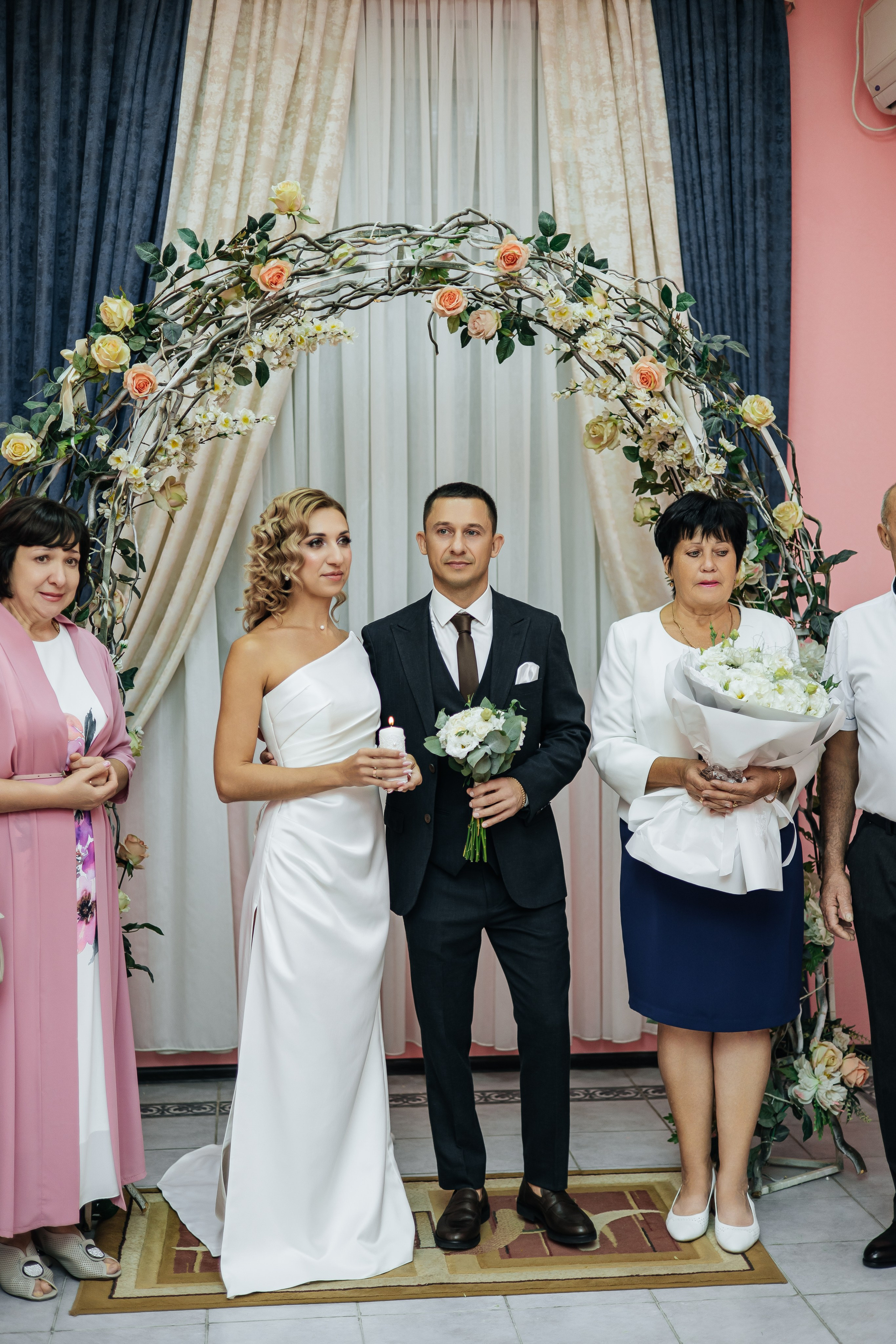 Загс Советского района + фотосессия. Свадебный и семейный фотограф Ростова-на-Дону Ирина Бондарева