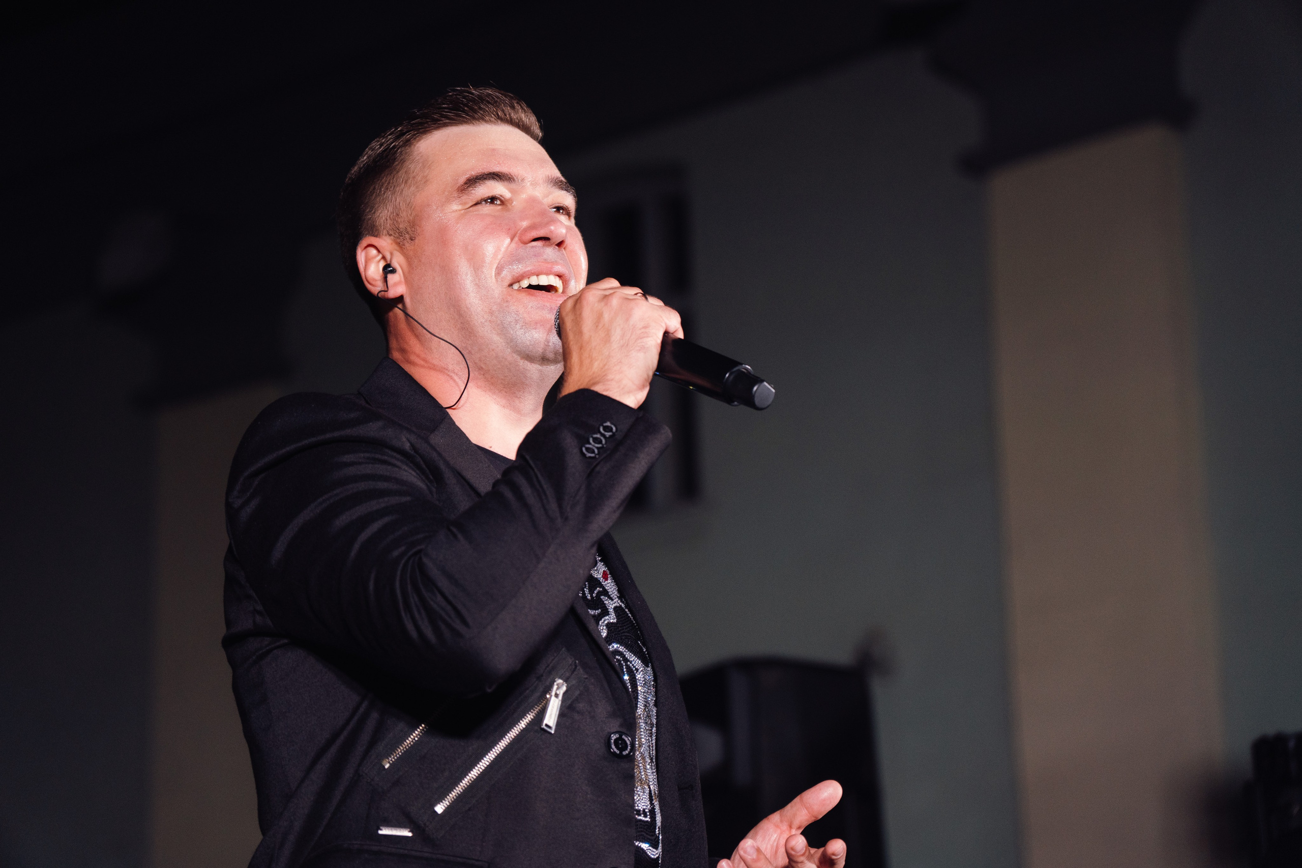 Филюс Кагиров & «Мирас». Портретный фотограф в Казани Радомир Заздравных