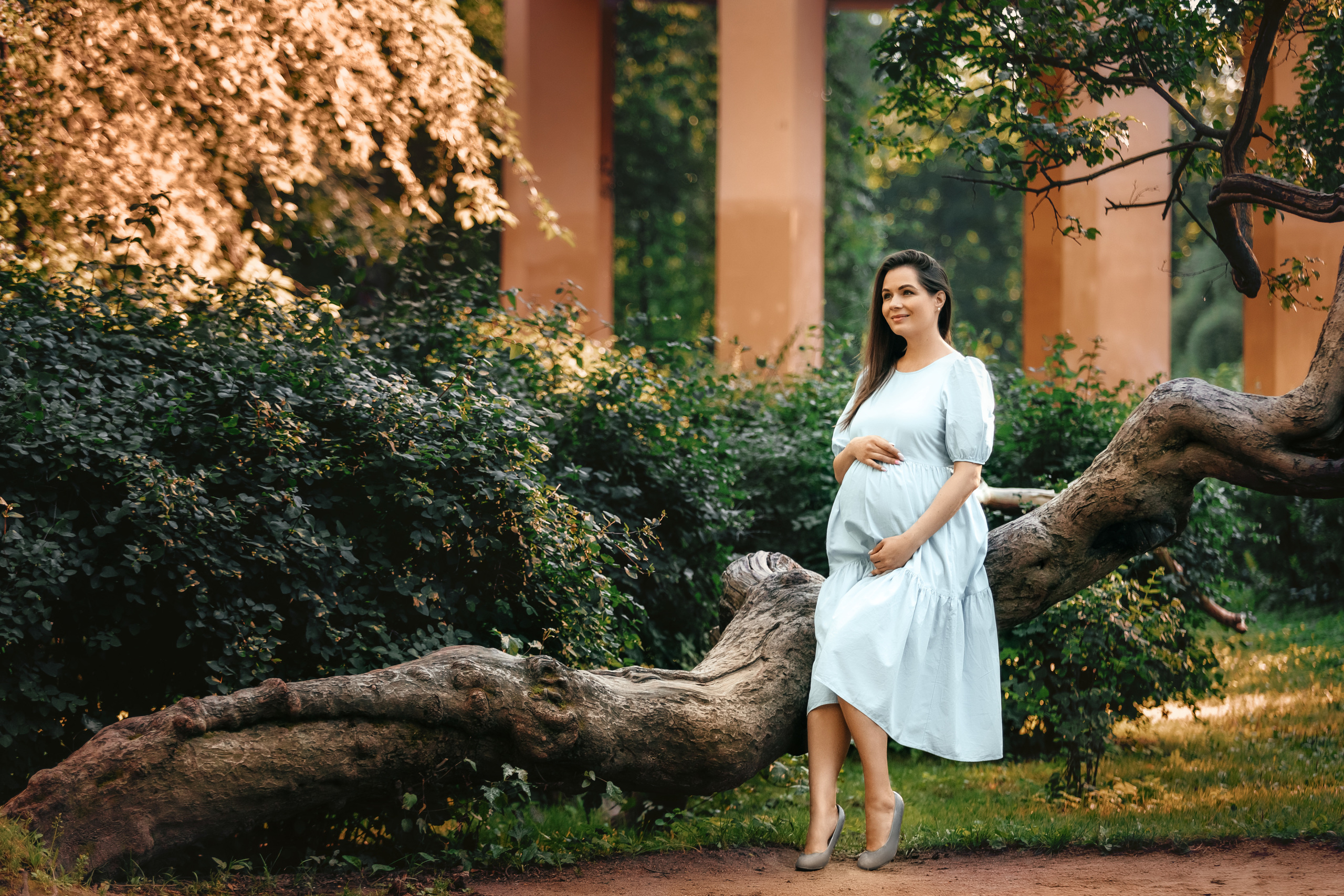 Peterfilm.ru - Беременный фотосет Кати и Вовы в парке. Фотограф Петр М