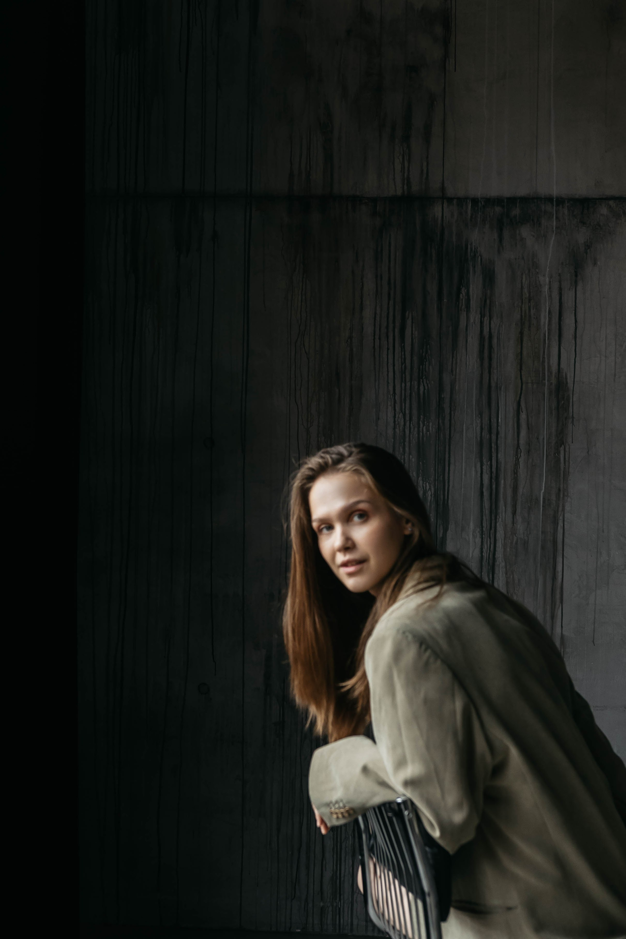 Девушка в студии. Свадебные и индивидуальные съемки в Санкт-Петербурге фотограф Анна Жирохова