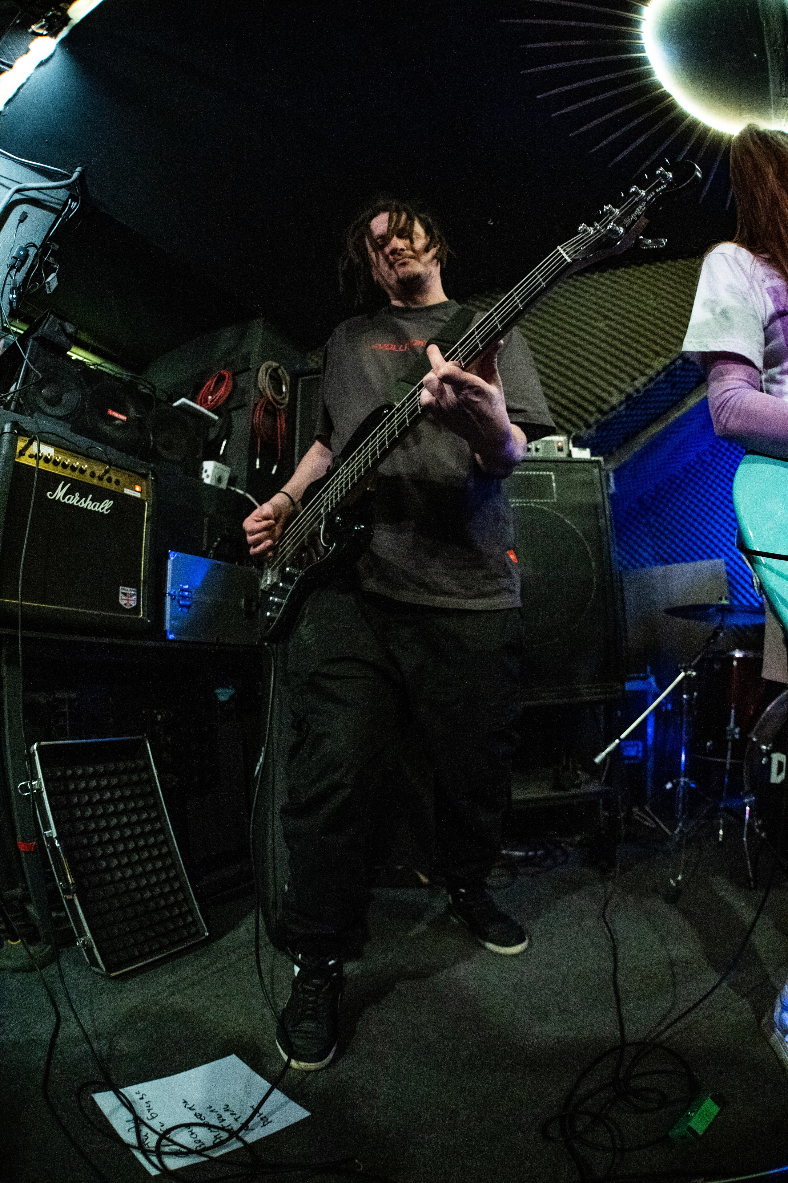 Сатива|Debaser. Концертный и репортажный фотограф в Санкт-Петербурге Слава Пахомов