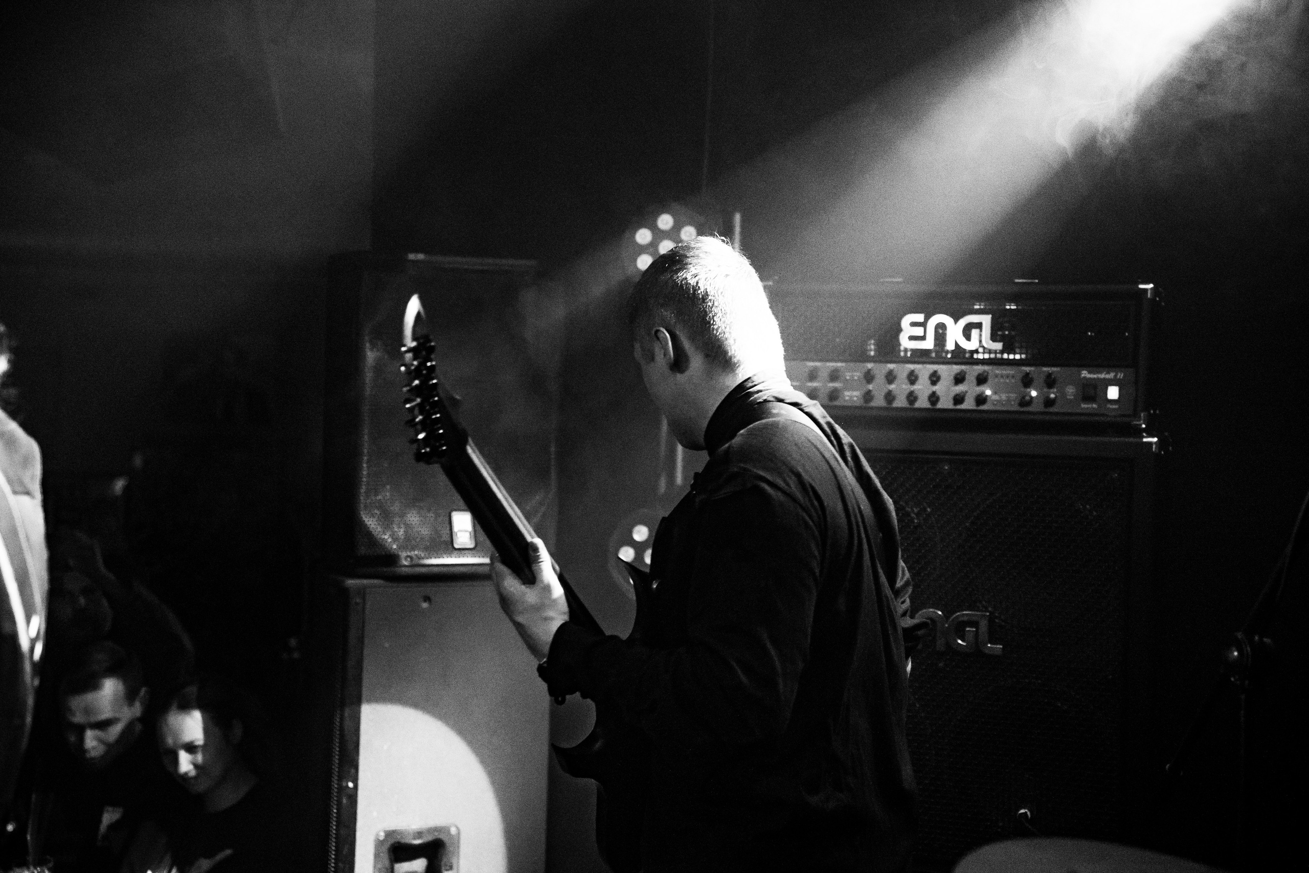 ИЛ • Minuala • Khlad|Цоколь 2.0. Концертный и репортажный фотограф в Санкт-Петербурге Слава Пахомов