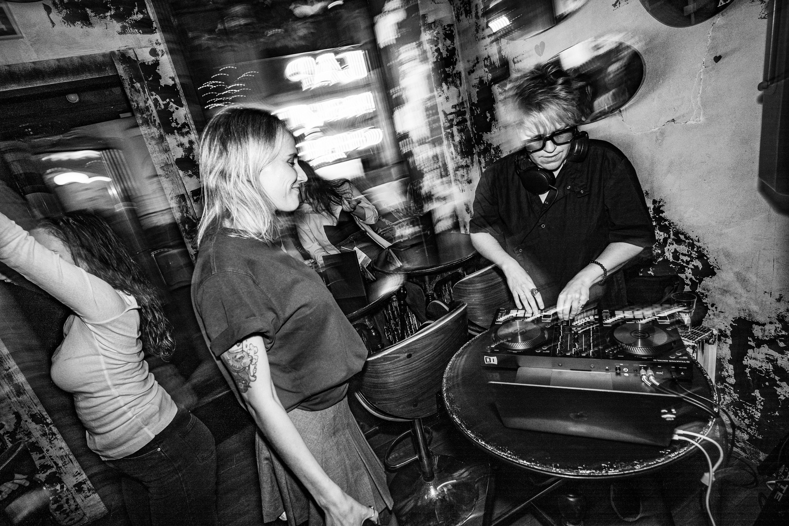 Бар разбитых сердец. Last summer party. Концертный и репортажный фотограф в Санкт-Петербурге Слава Пахомов