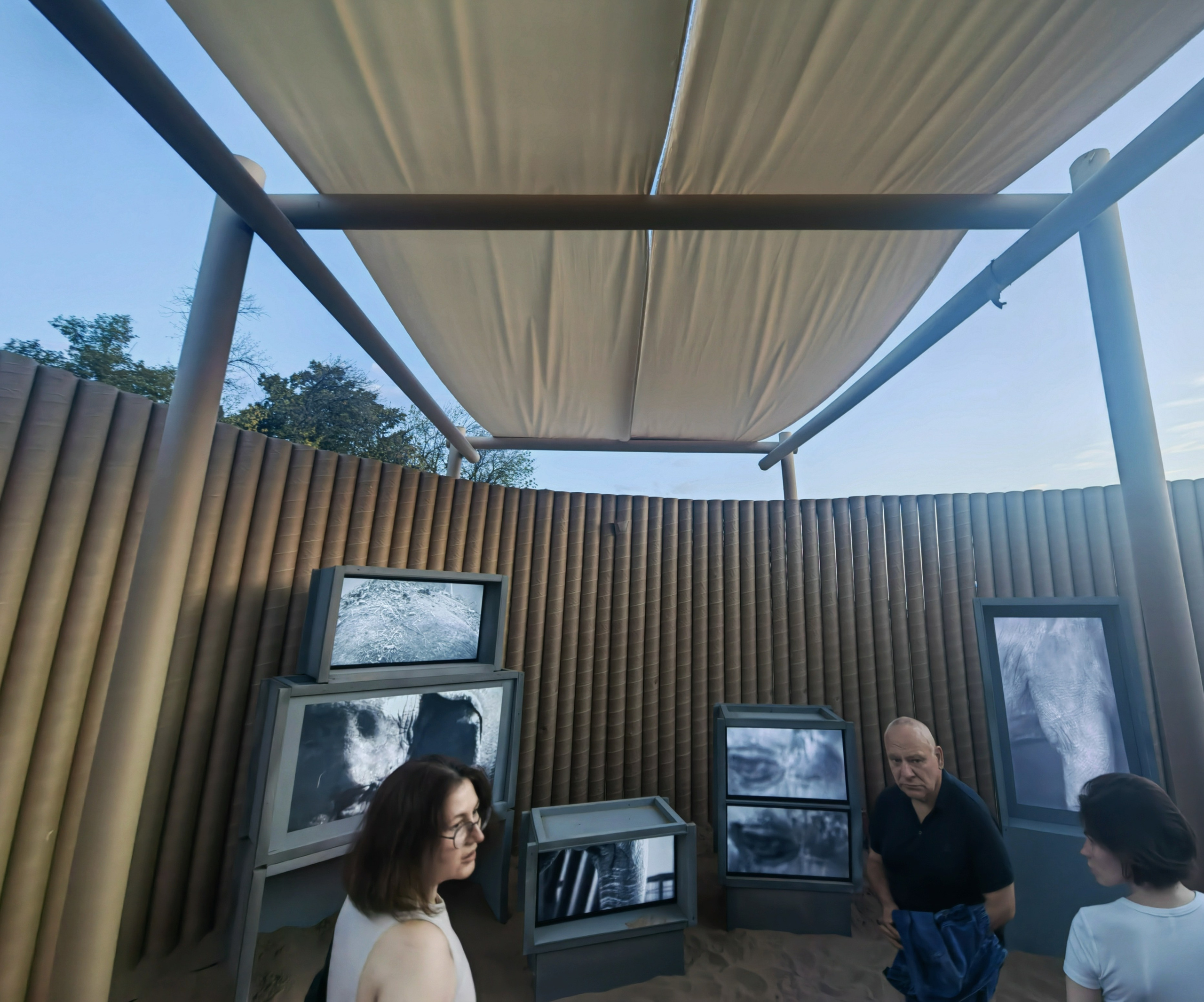 ПРЕГОЛЯ НЕ РЕКА. Художественная группа «Нежные Бабы»