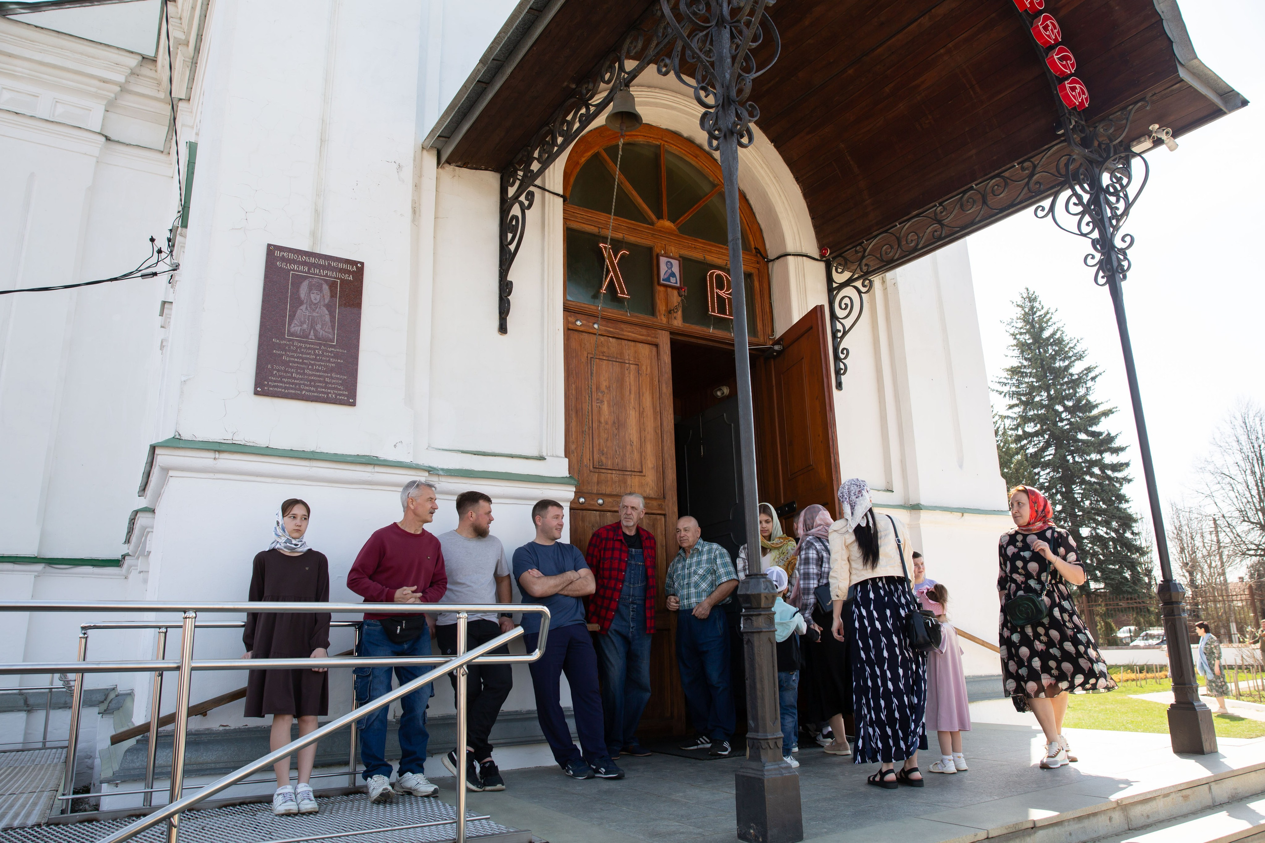 Пасха Воскресенский храм с Ашитково и ярмарка около храма. Семейный и детский фотограф Анна Петракова