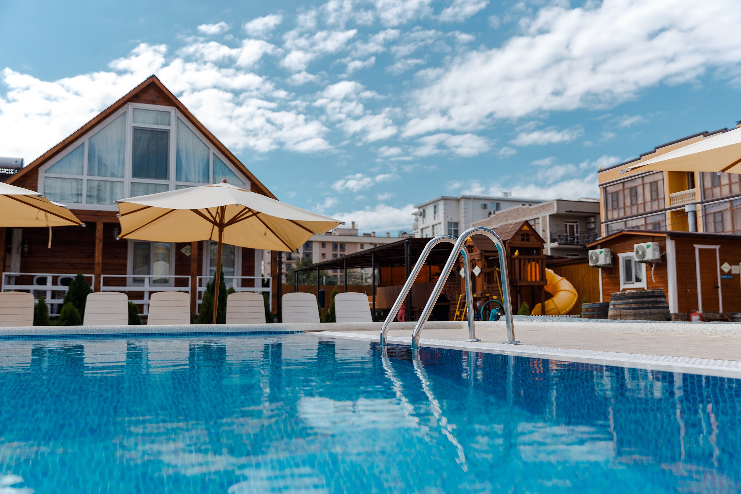 Фотосъемка интерьеров, недвижимости, помещений и заведений