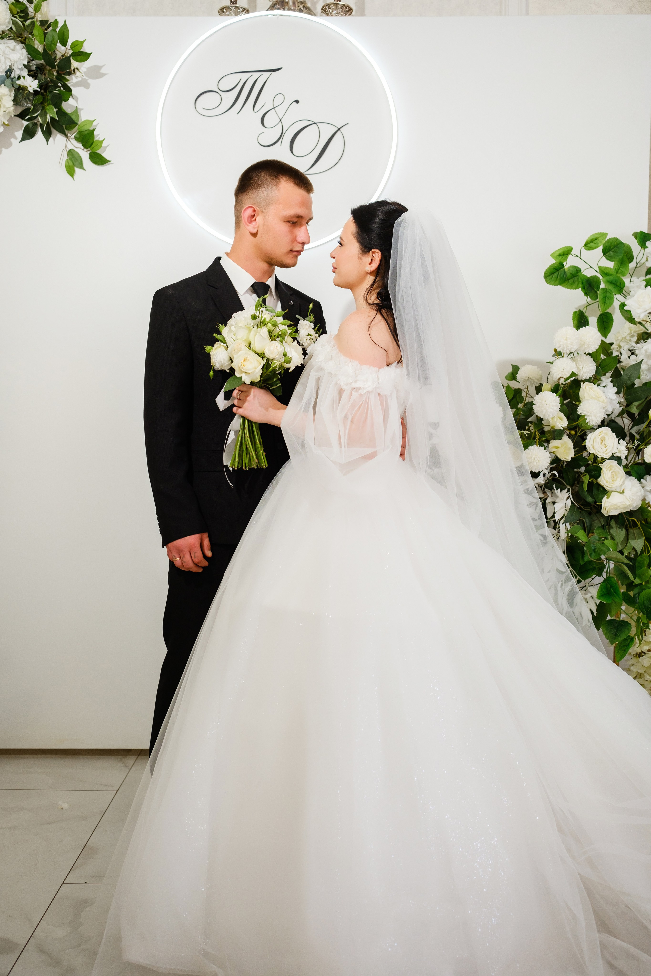 Тазабег и Диана. Свадебный фотограф | репортаж | праздники | крещение