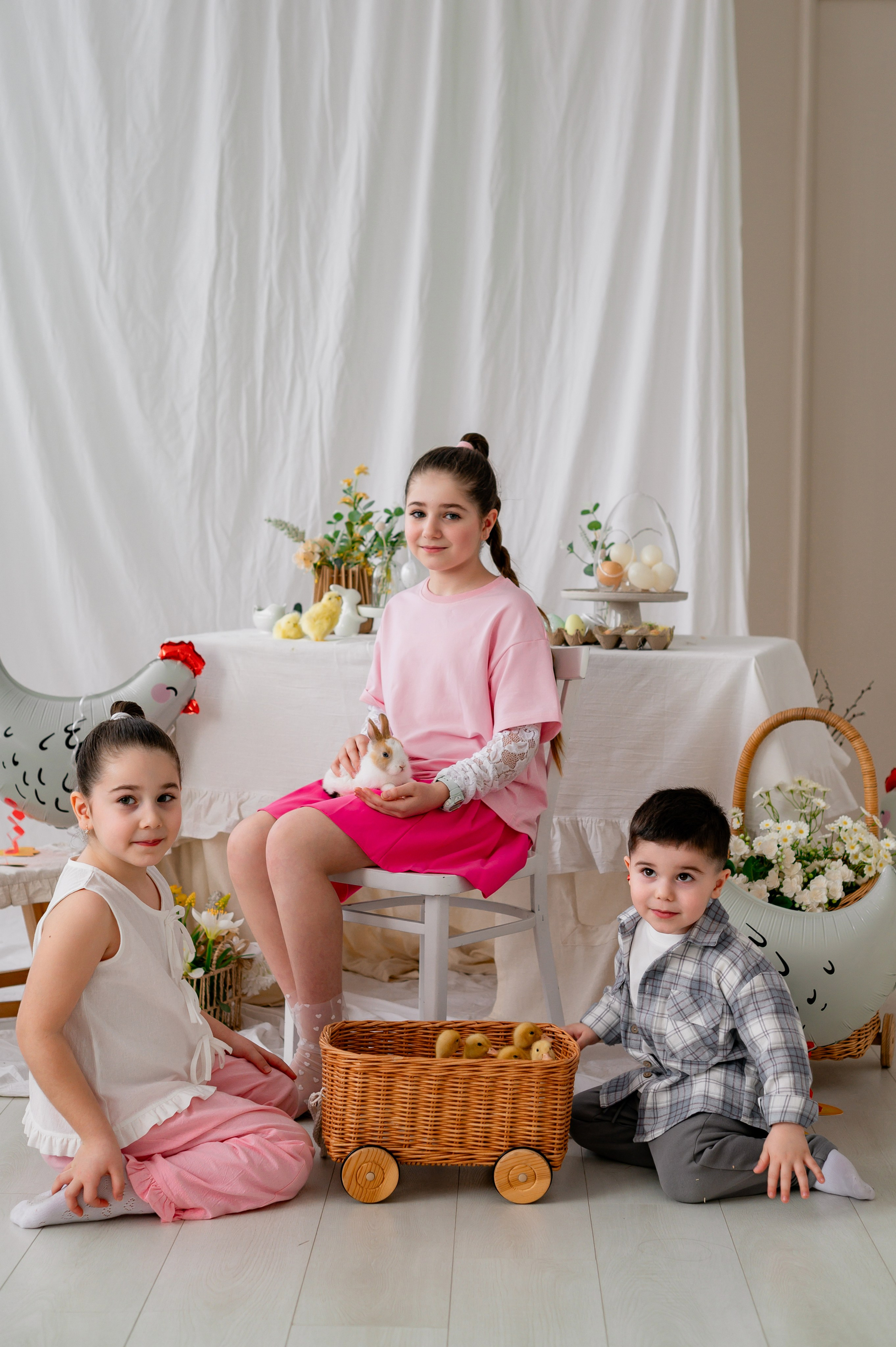 Лев Арина Вика Алена. Фотограф Татьяна Иванчикова