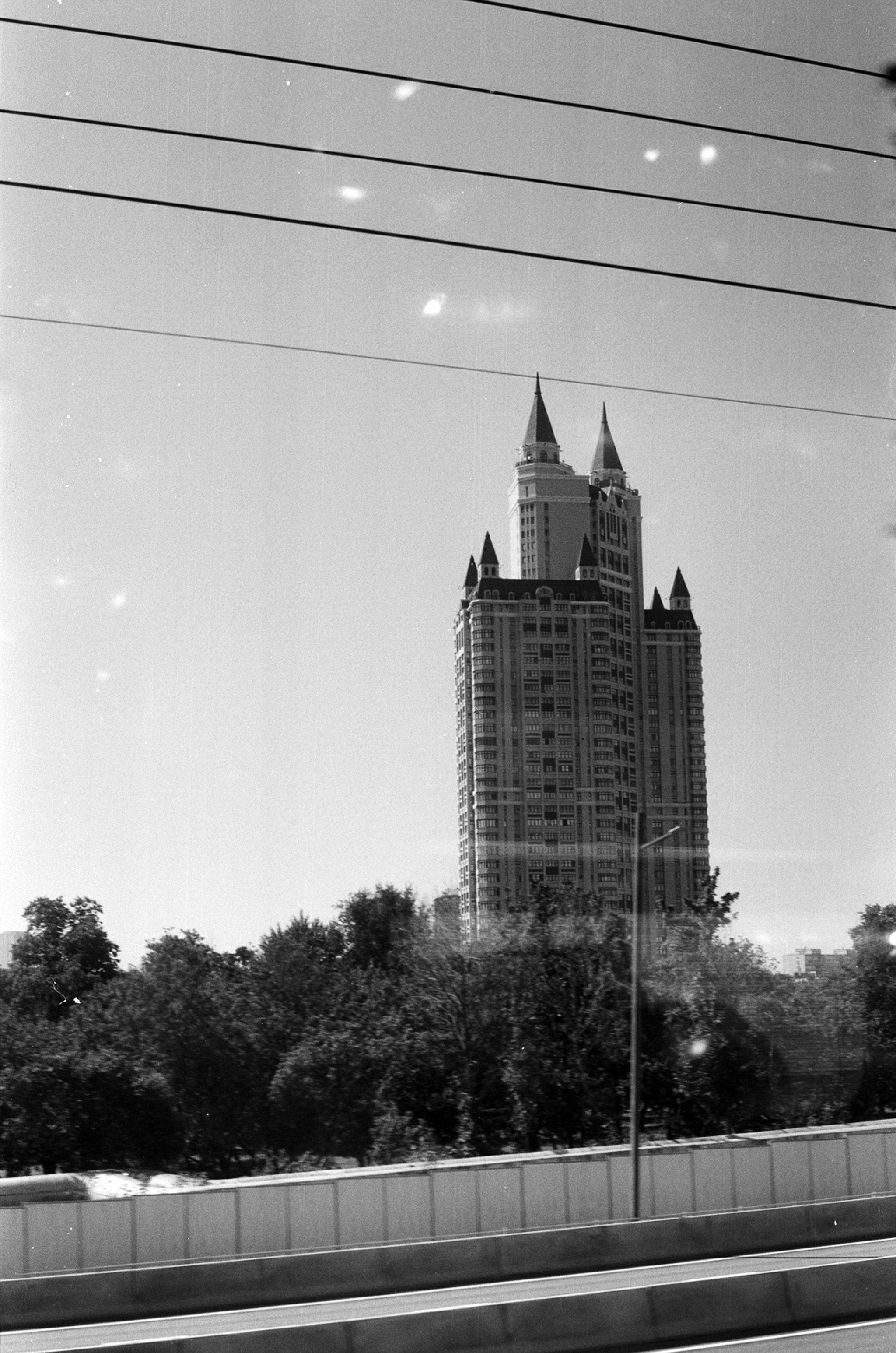 Альбом пленочных ЧБ-фото. Репортажный и семейный фотограф — Шелихов Сергей