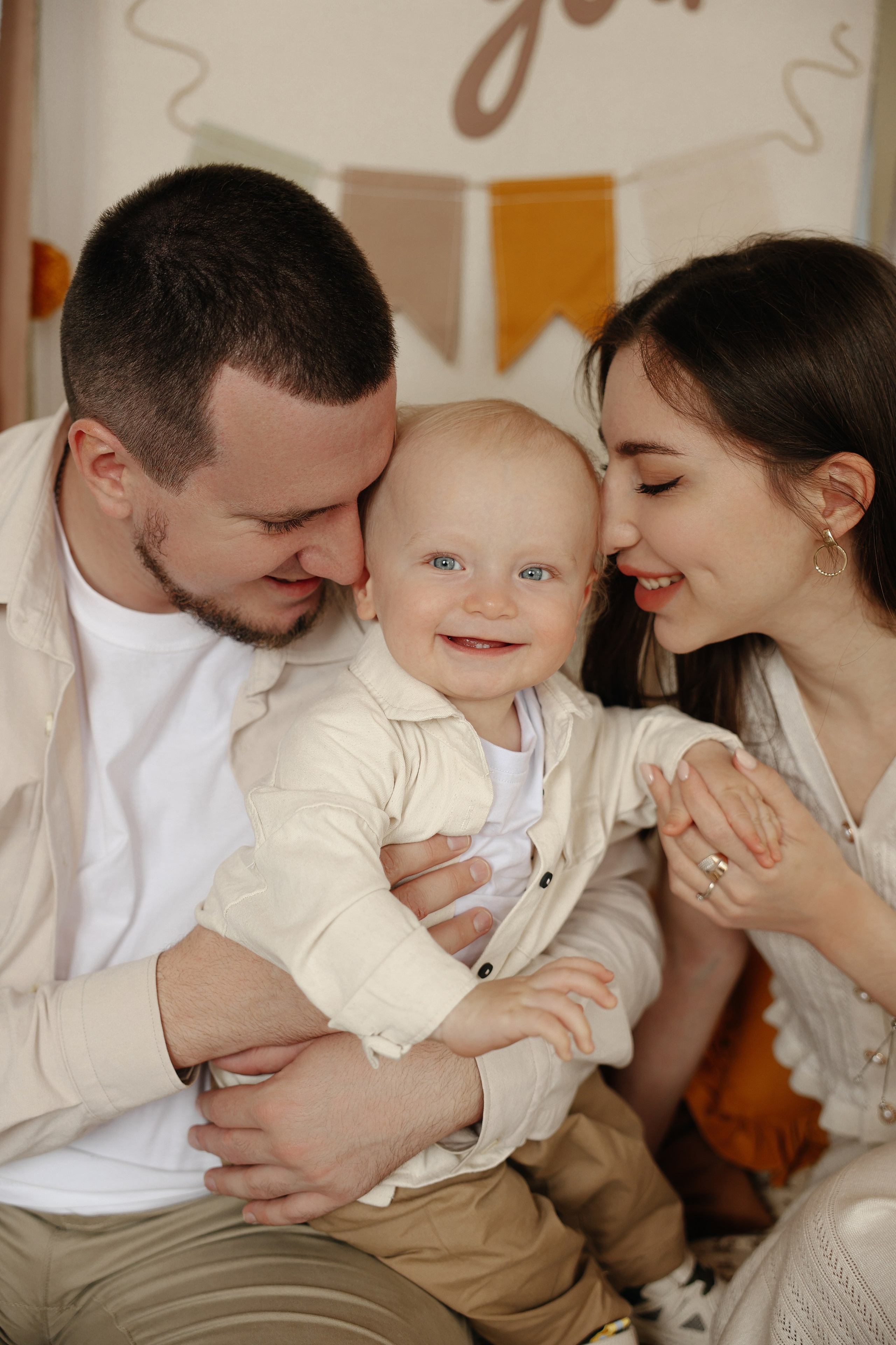Семейная фотосессия. Свадебный и семейный фотограф в Ростове-на-Дону Марианна Хахладжева