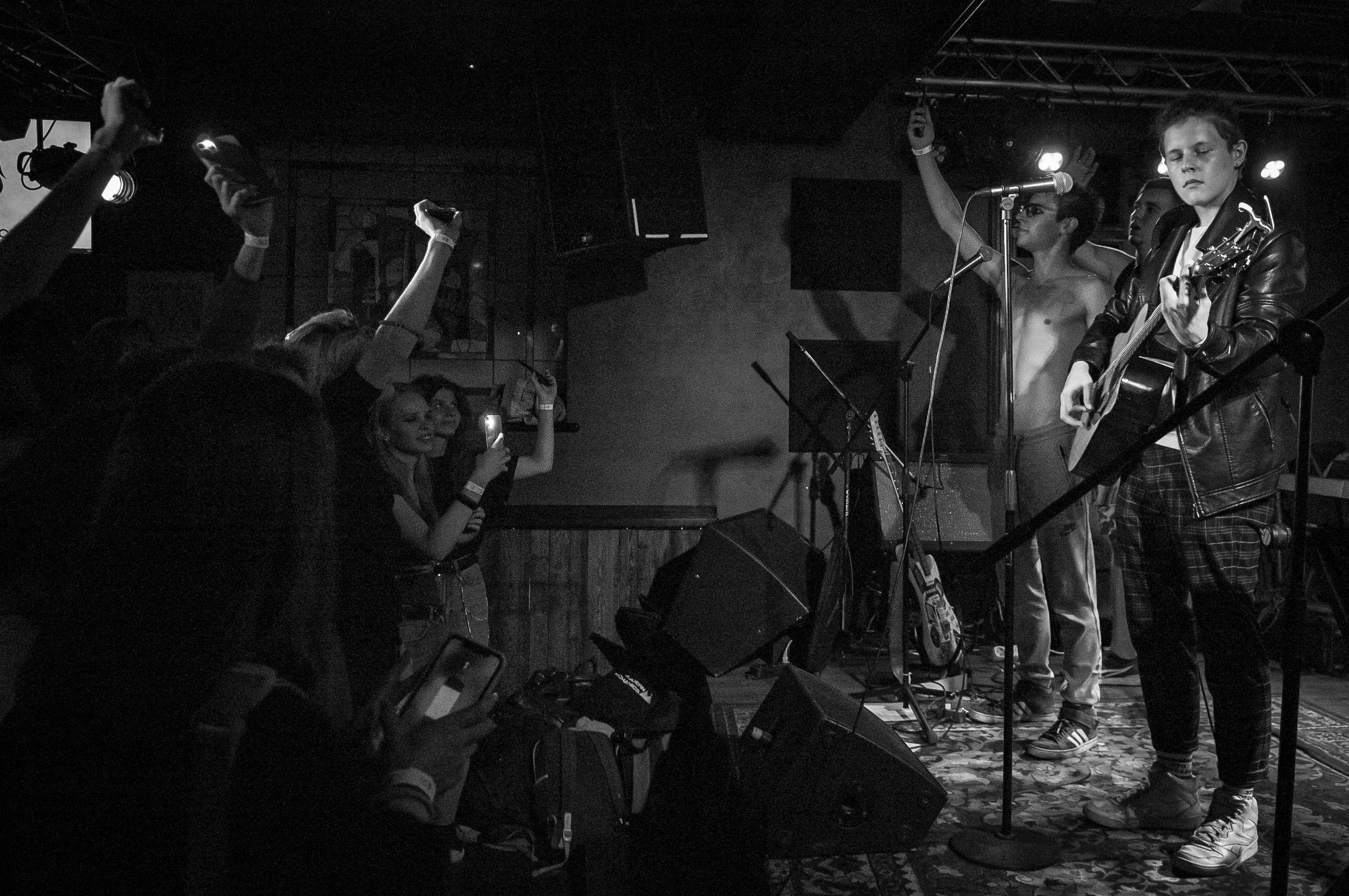 Рок-концерт 27.09.2020. Ларичев Алексей — индивидуальный и репортажный фотограф Москва