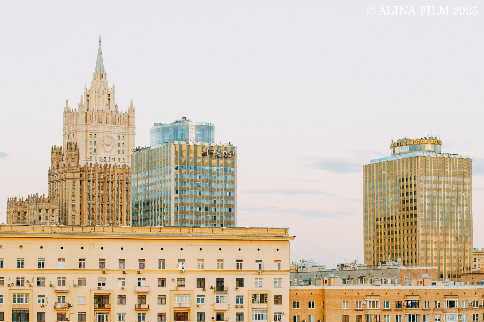 Фотосессия на крыше в Москве. Фотограф в Санкт-Петербурге Alina Film