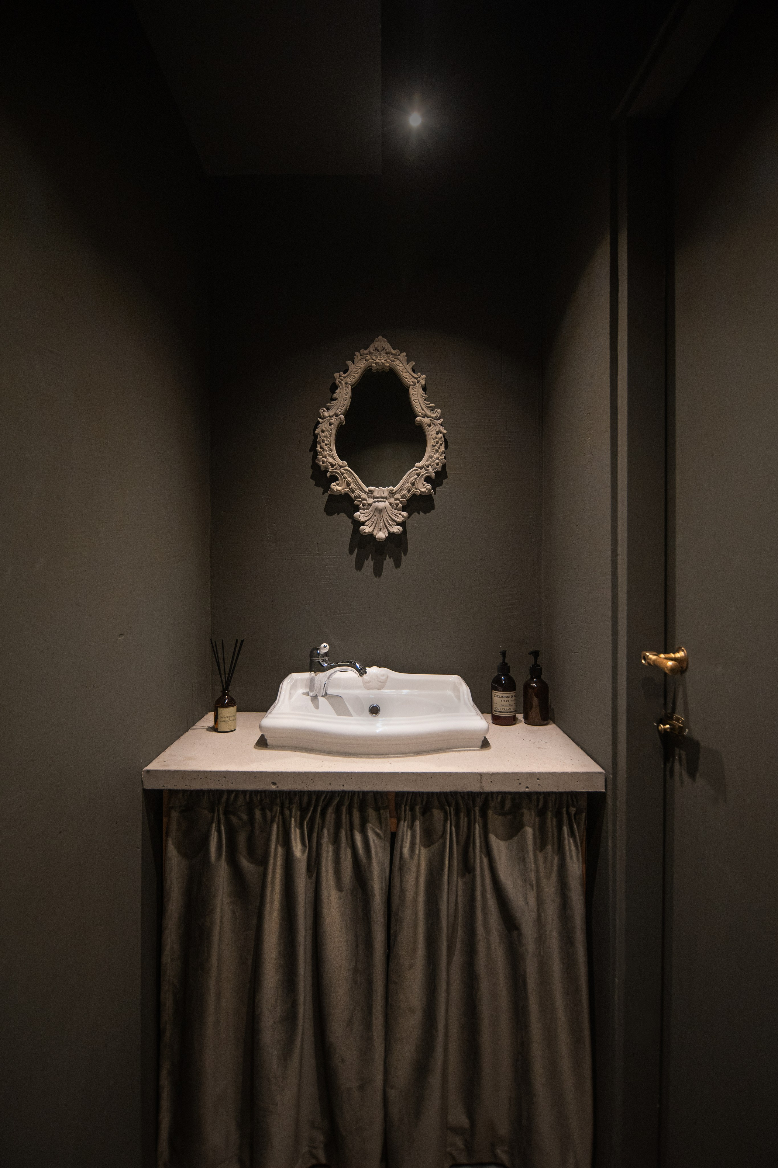 ЗАЗАЗУ. Интерьерный фотограф в Крыму