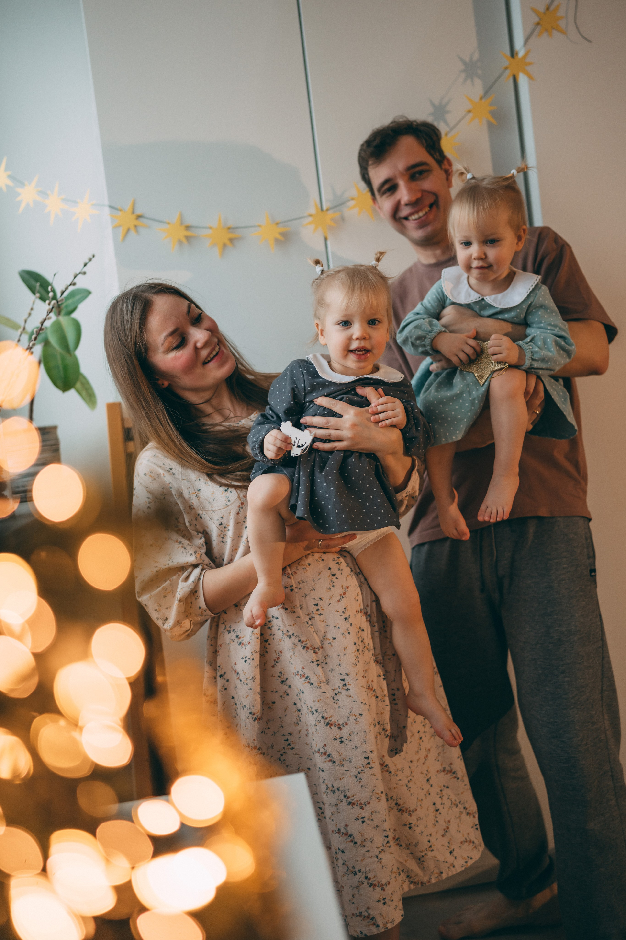 Саша& Марина& Иришка& Анюта. Ярослава Осетрова фотограф — Мск