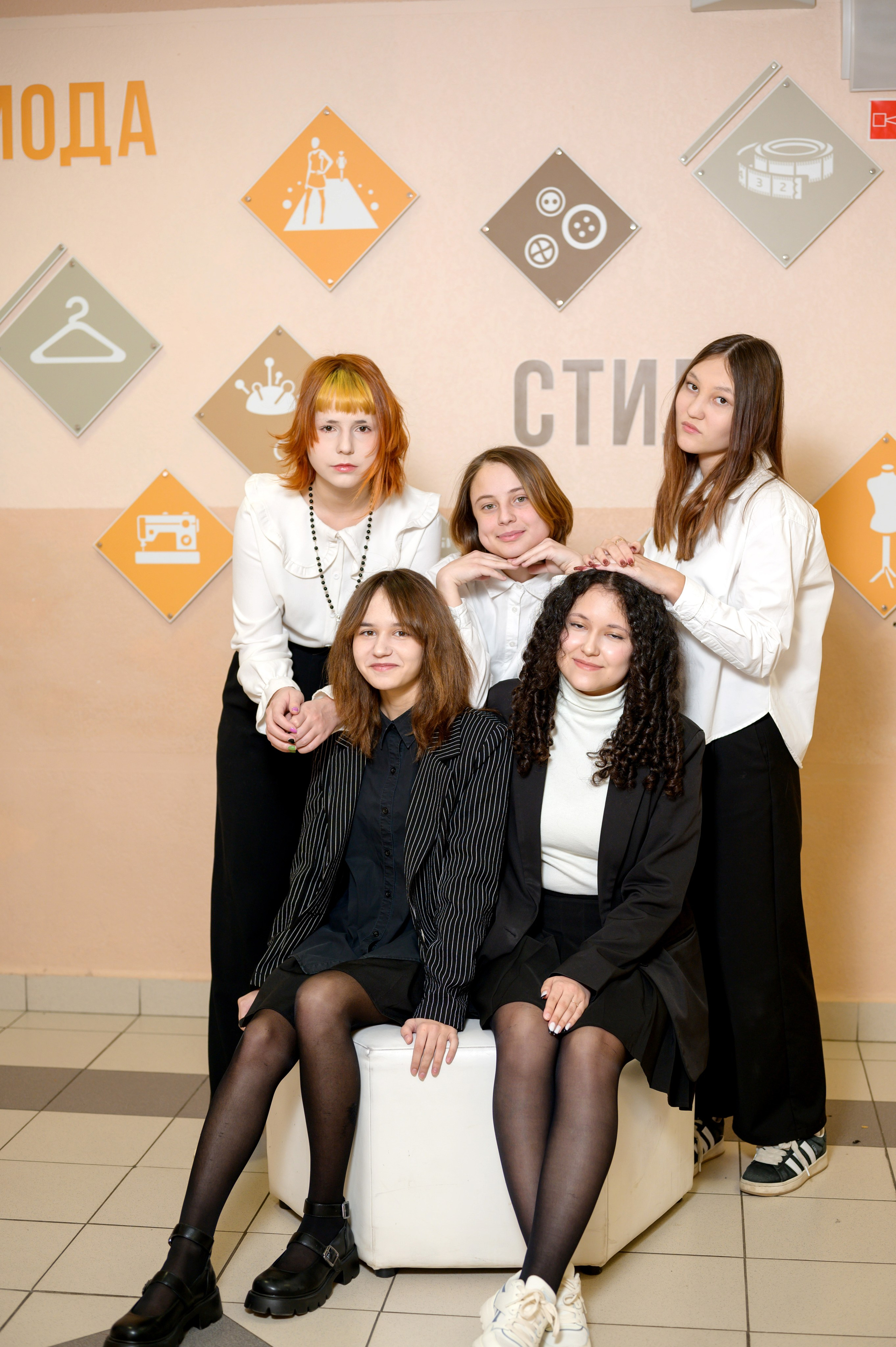 Выпускные альбомы 9 класс. Фотограф новорожденных, семейный детский в Тюмени Татьяна Морозова