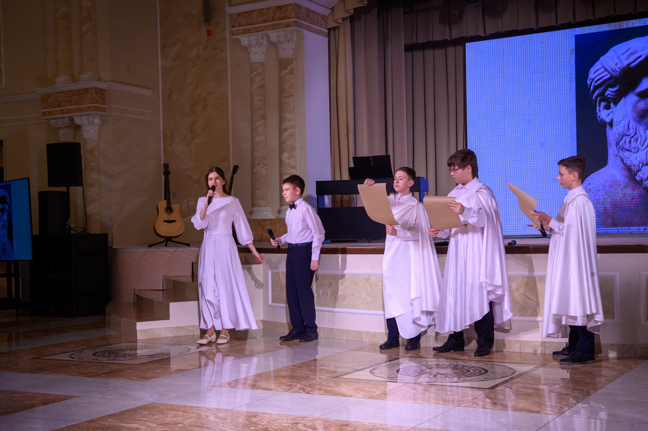 Бал ФМШ 7 класс. Фотограф новорожденных, семейный детский в Тюмени Татьяна Морозова