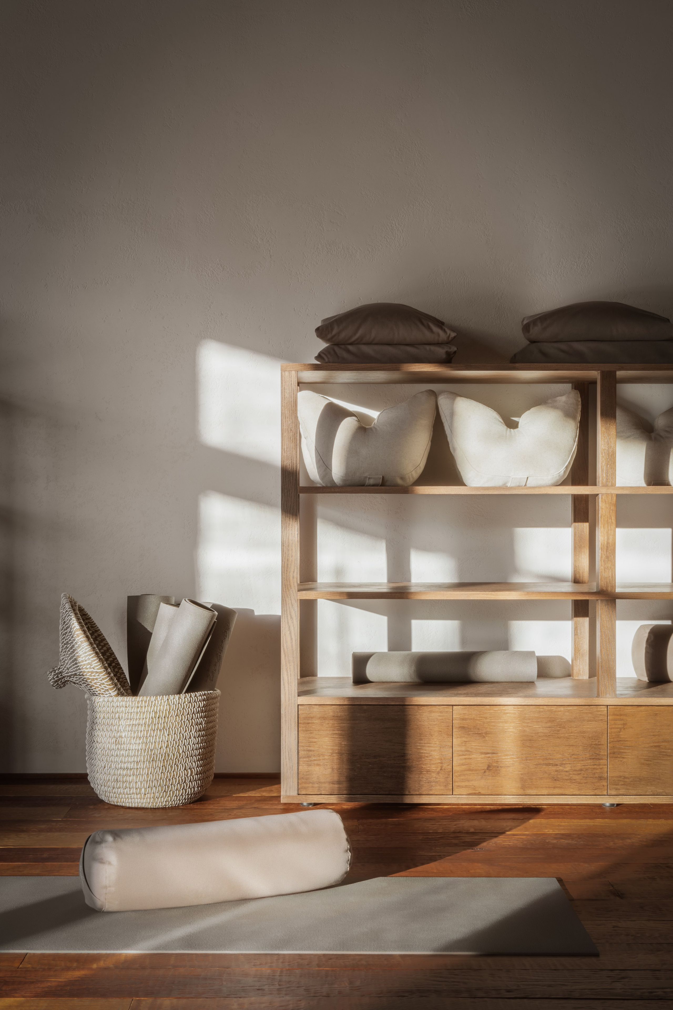 Tangency — женское пространство. Roman Yakunin — interior photographer in Almaty, Kazakhstan