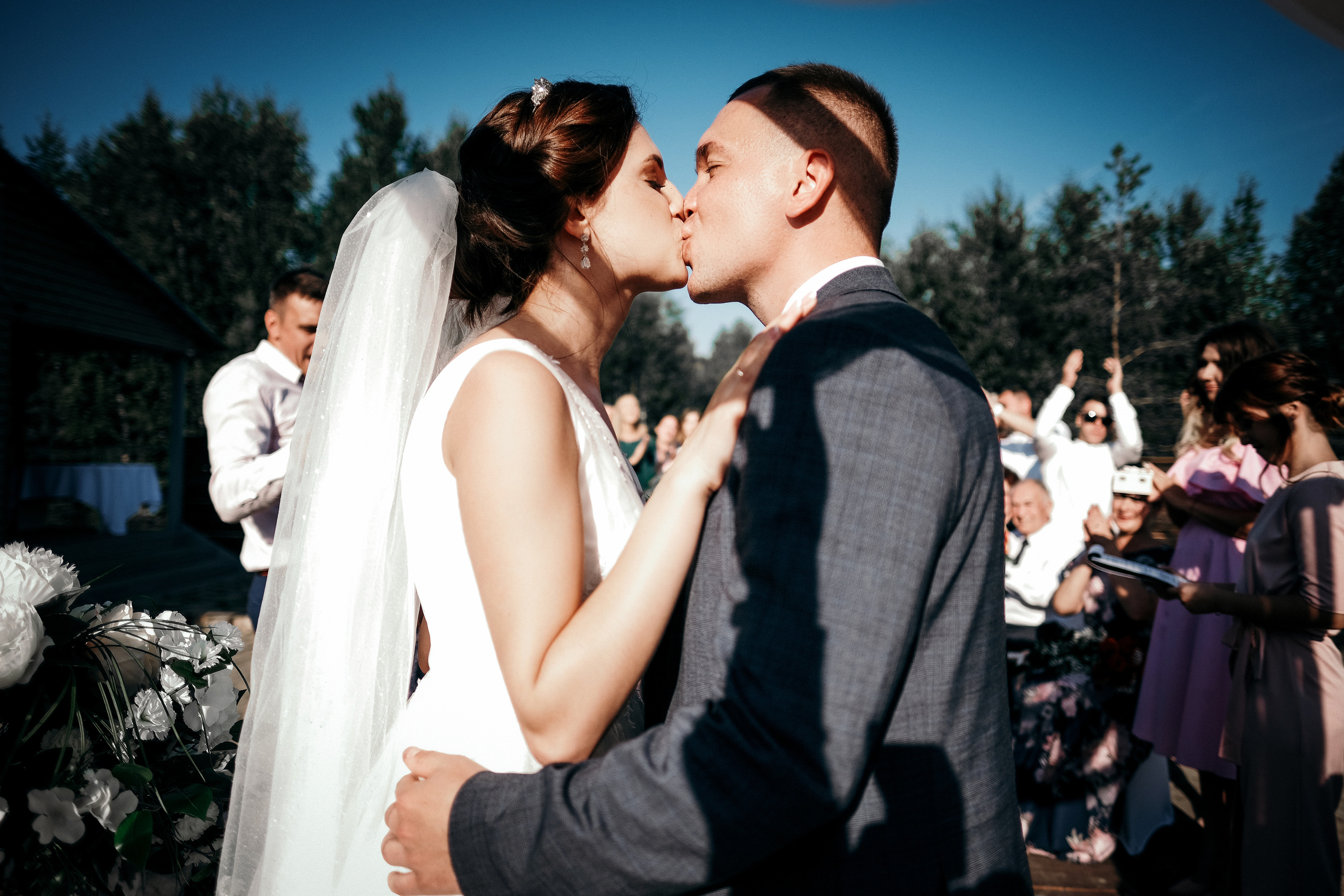 Выездная регистрация Алексея и Лизы. Свадебный и репортажной фотограф Денис Ожигин в Краснодаре и Краснодарском крае