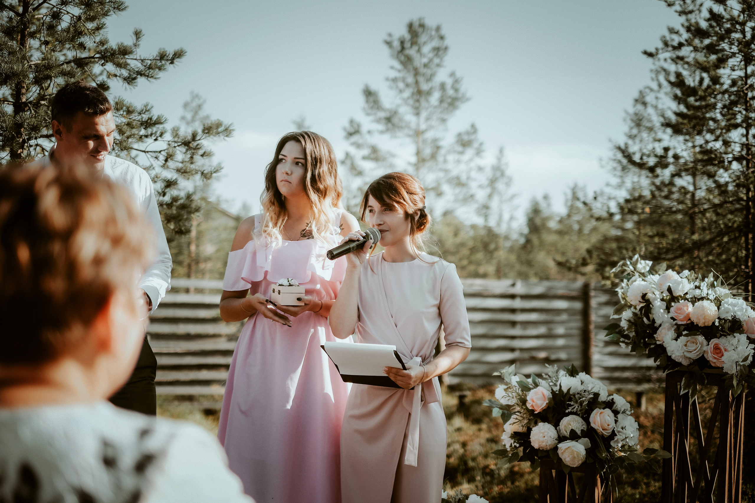 Выездная регистрация Алексея и Лизы. Свадебный и репортажной фотограф Денис Ожигин в Краснодаре и Краснодарском крае