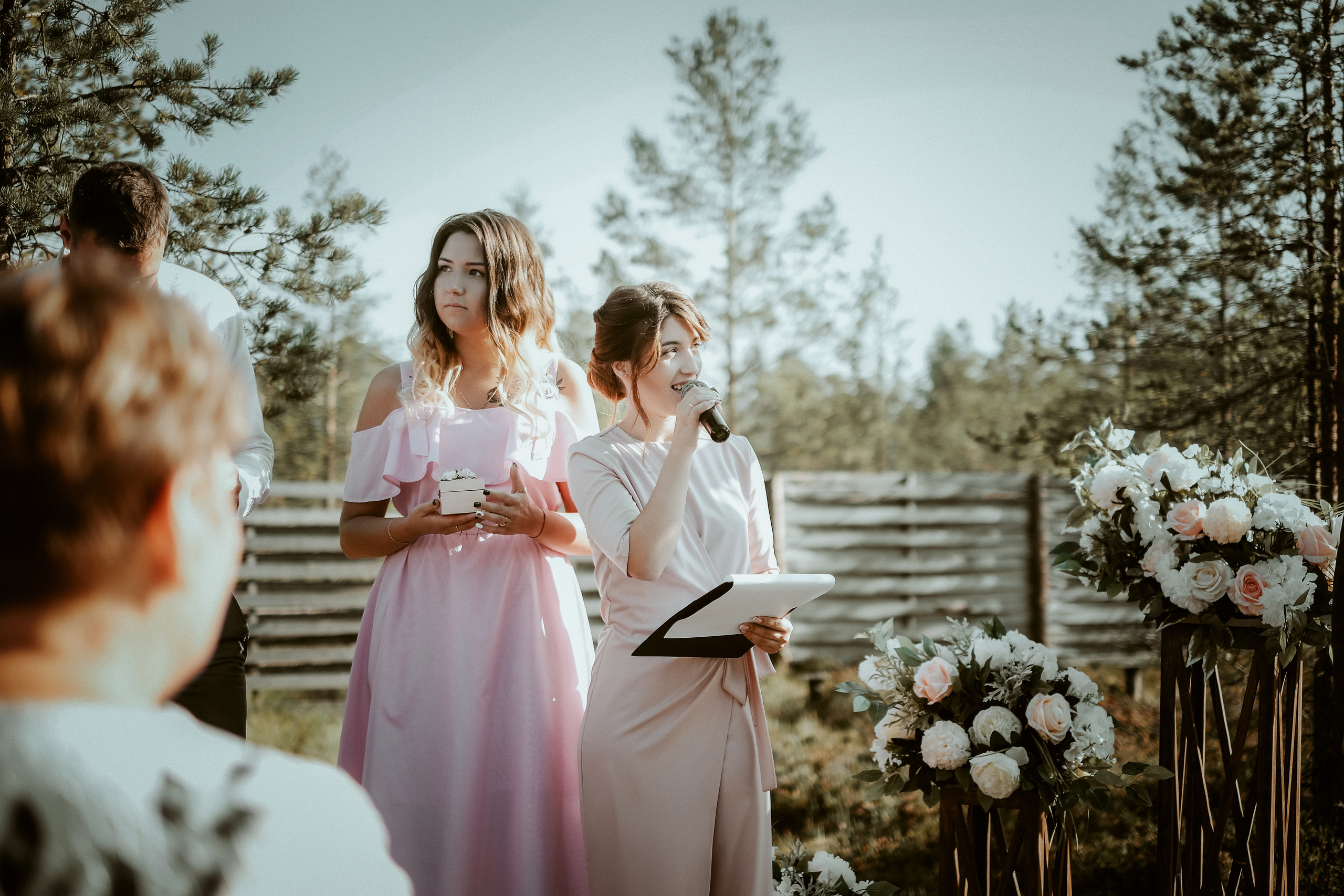 Выездная регистрация Алексея и Лизы. Свадебный и репортажной фотограф Денис Ожигин в Краснодаре и Краснодарском крае